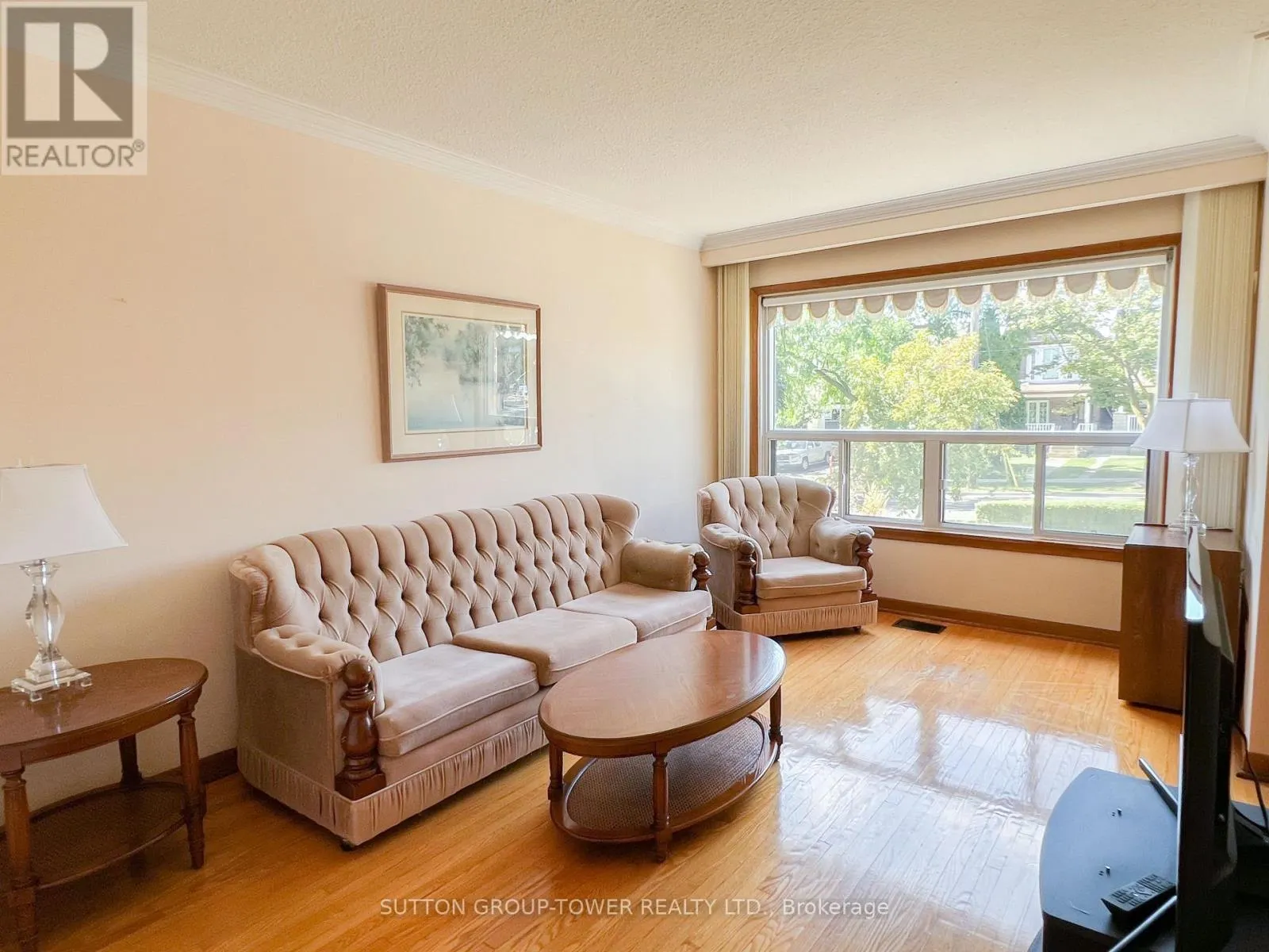 107 CALEDONIA ROAD