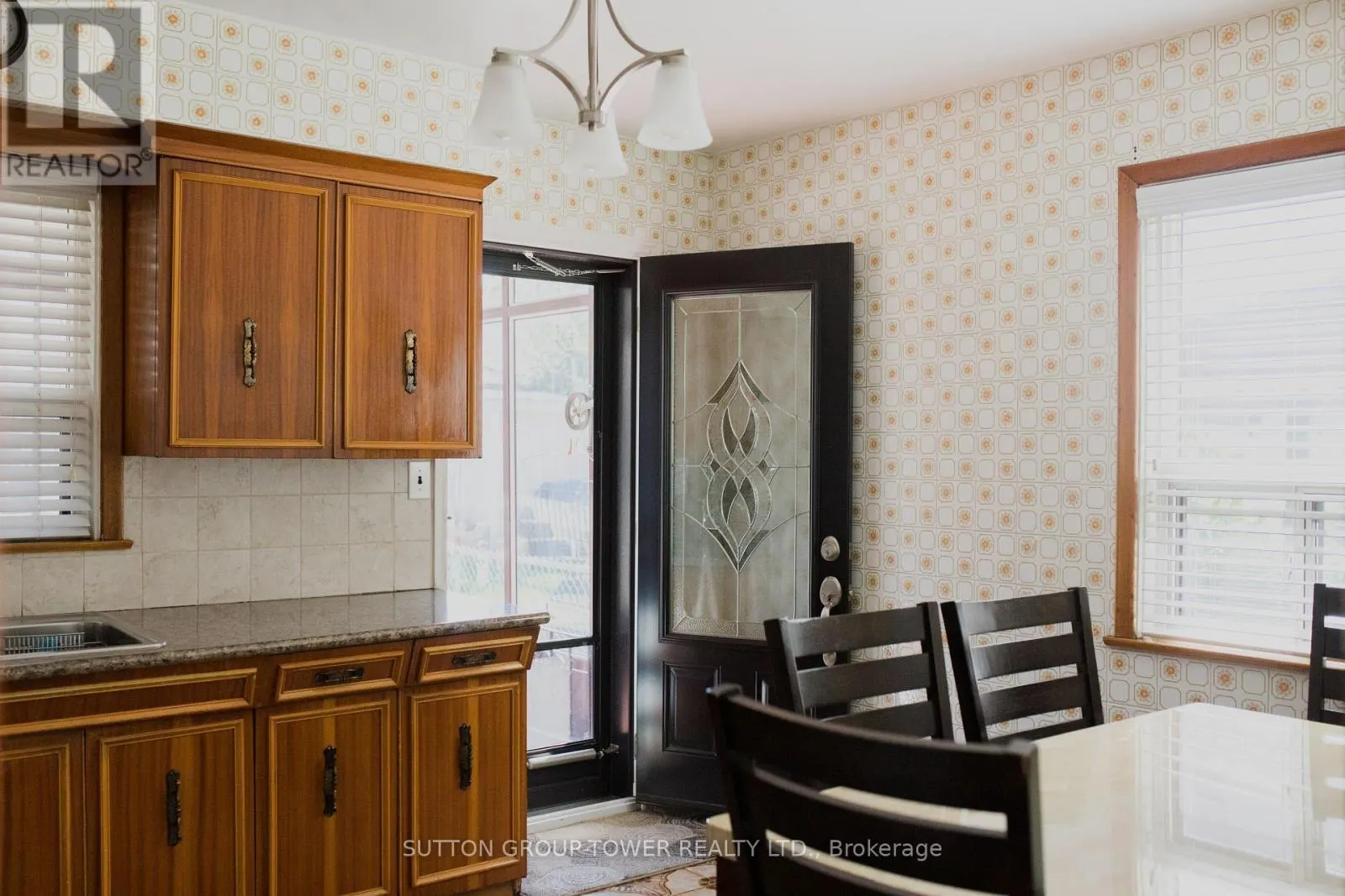 107 CALEDONIA ROAD