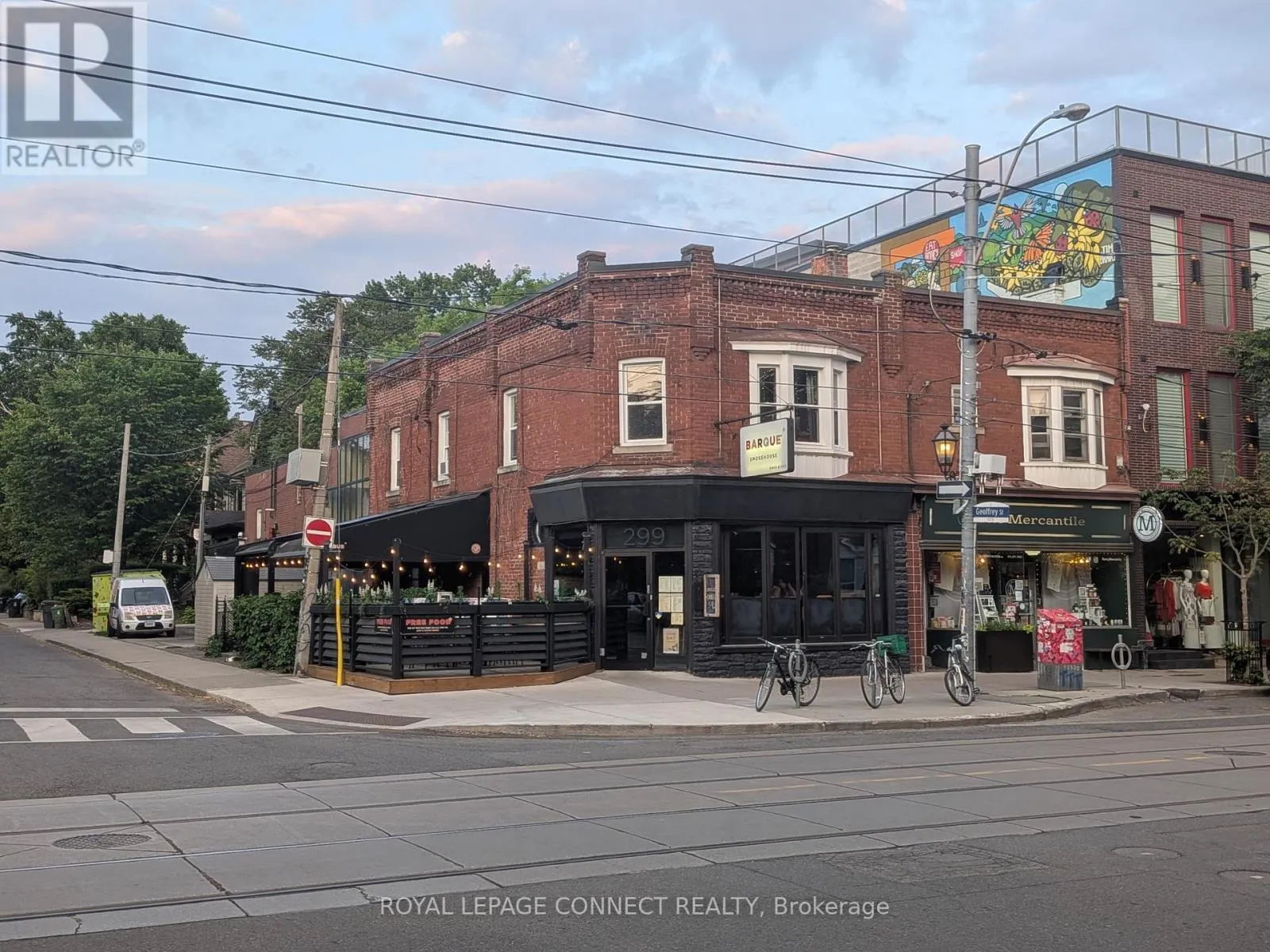 299 RONCESVALLES AVENUE