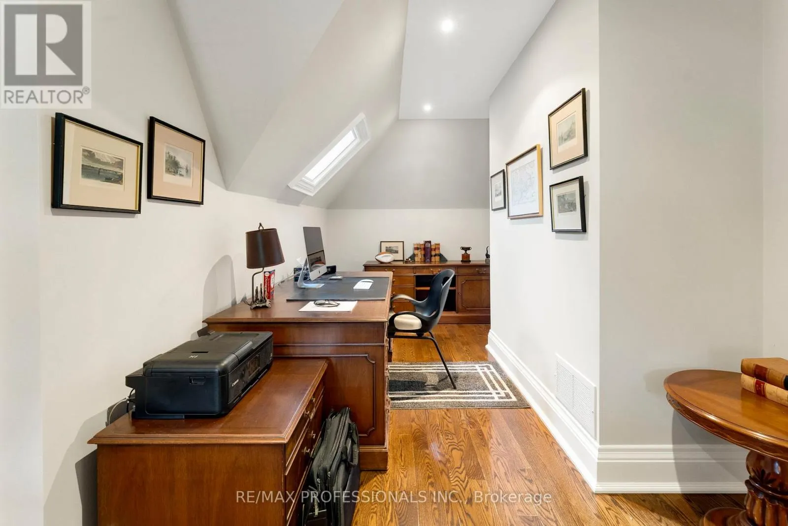 40 EDGEHILL ROAD