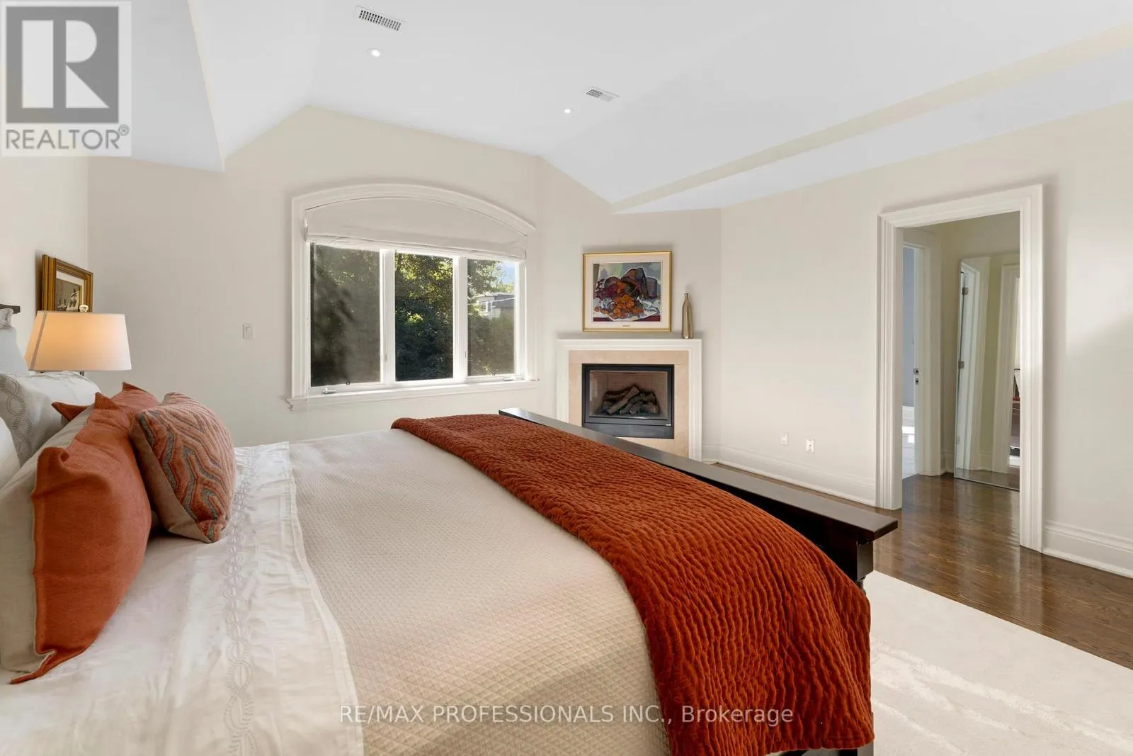 40 EDGEHILL ROAD