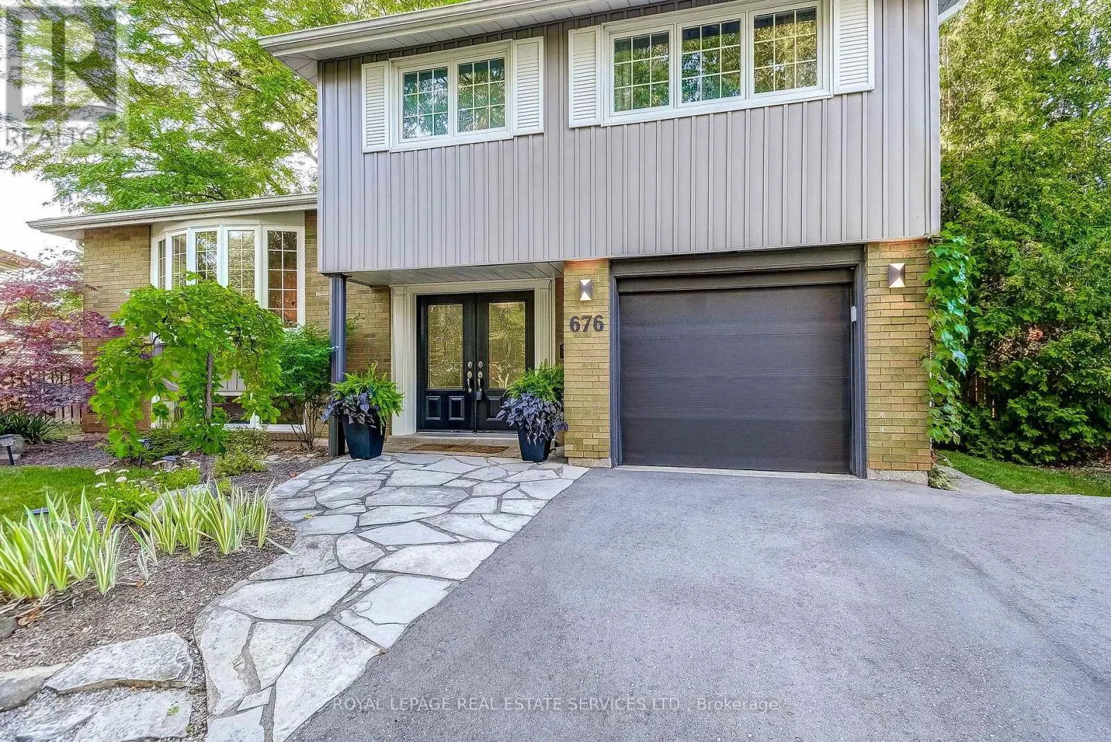 676 MEADOW LANE