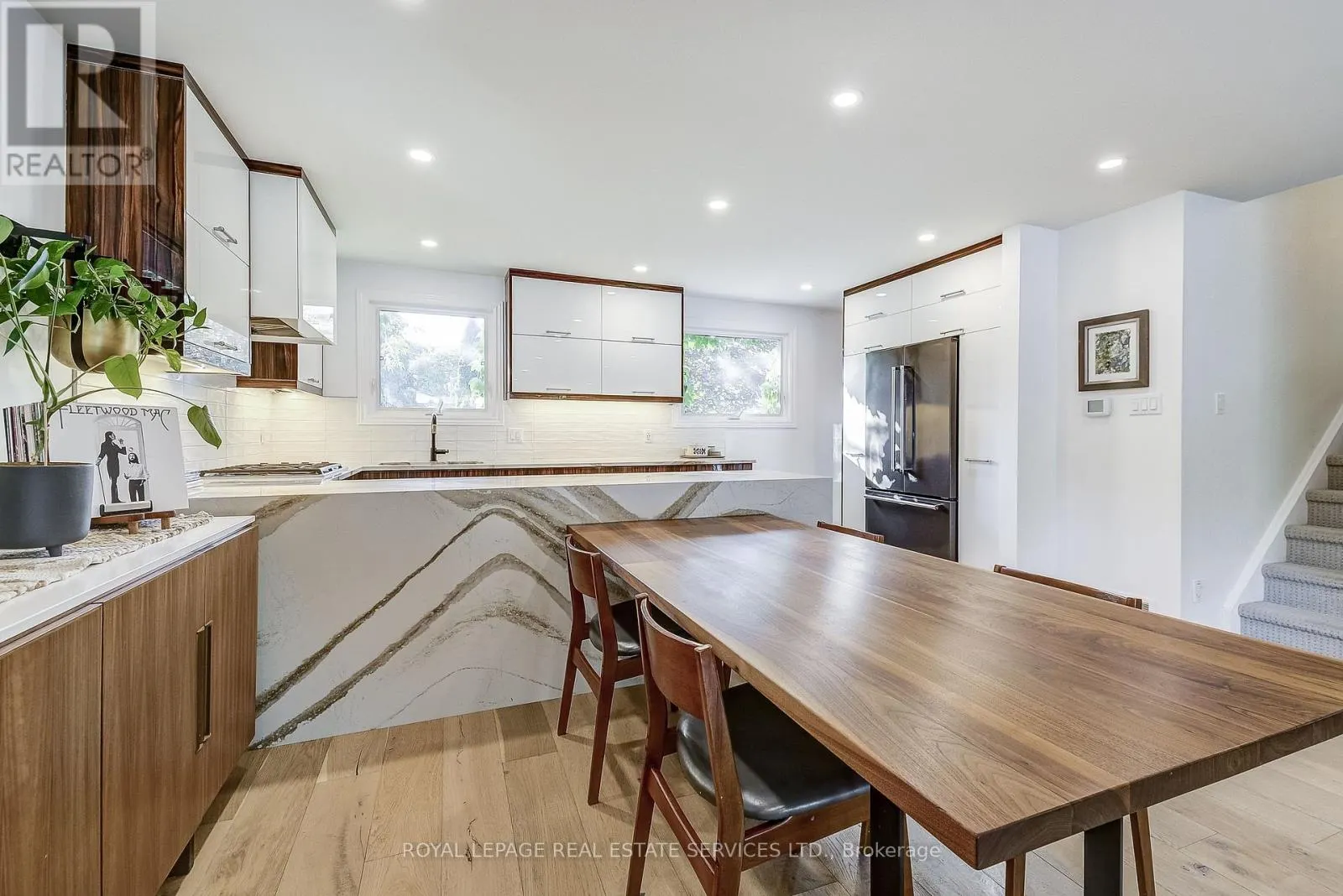 676 MEADOW LANE