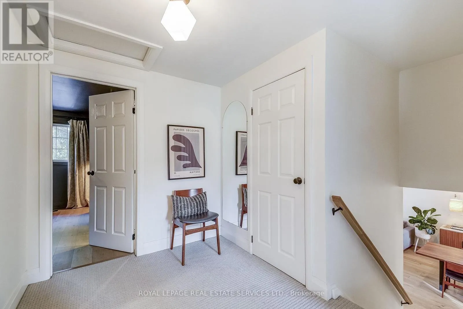 676 MEADOW LANE