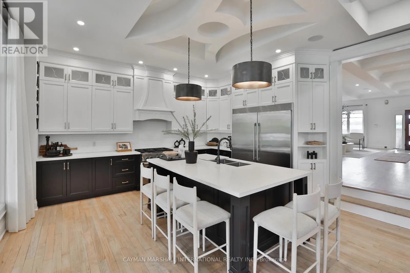 43 MISSISSAUGA ROAD S