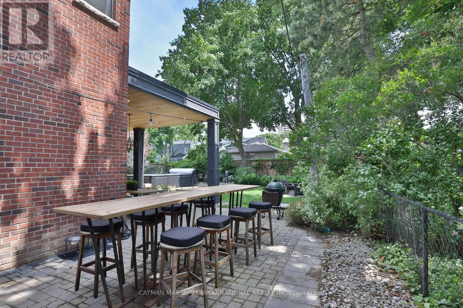 43 MISSISSAUGA ROAD S