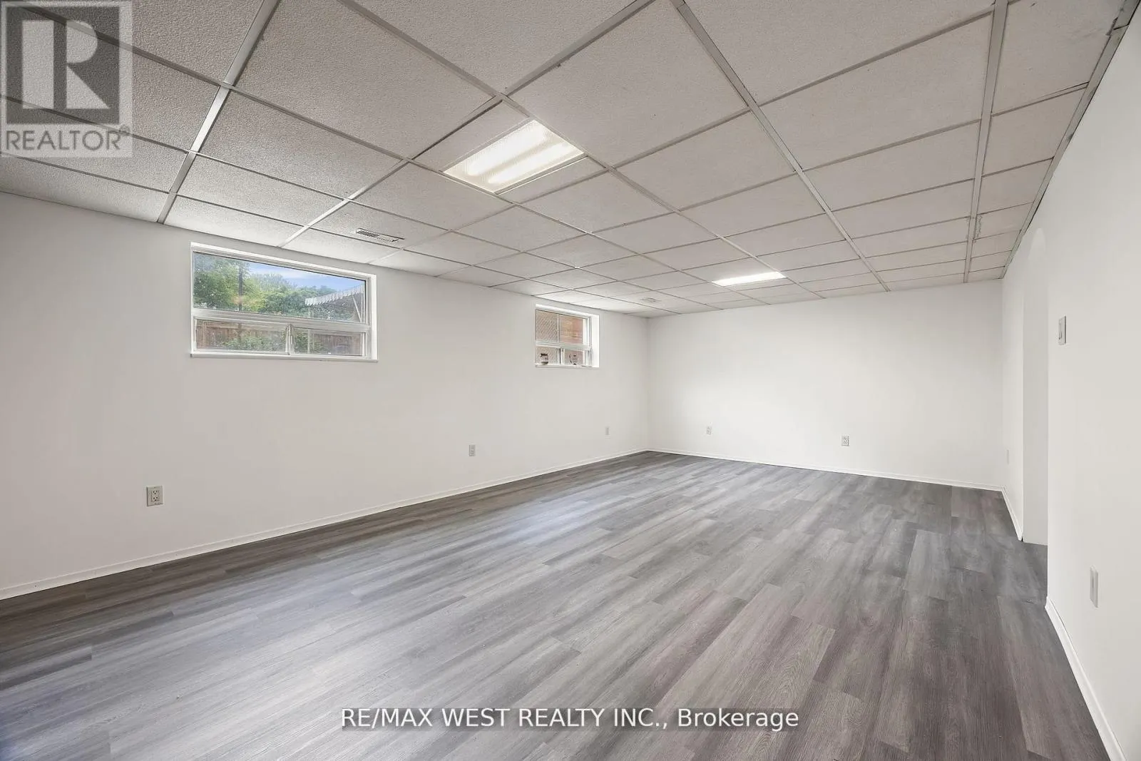 47 BRAWLEY AVENUE