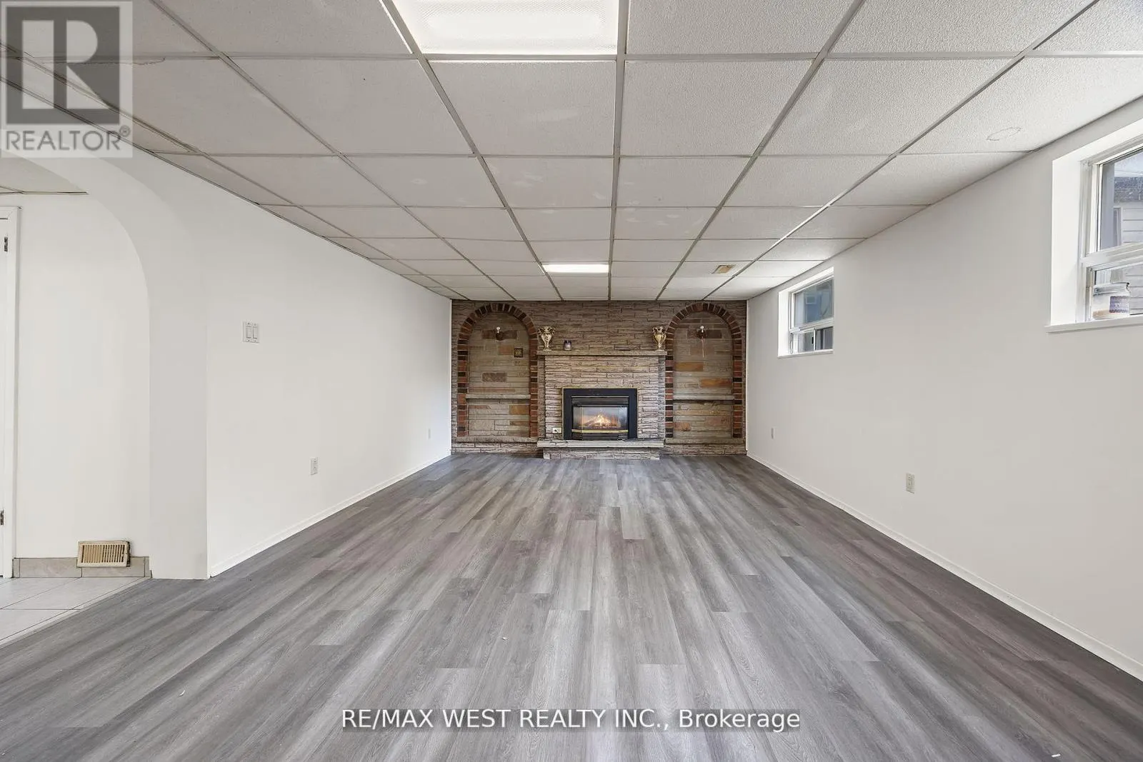 47 BRAWLEY AVENUE