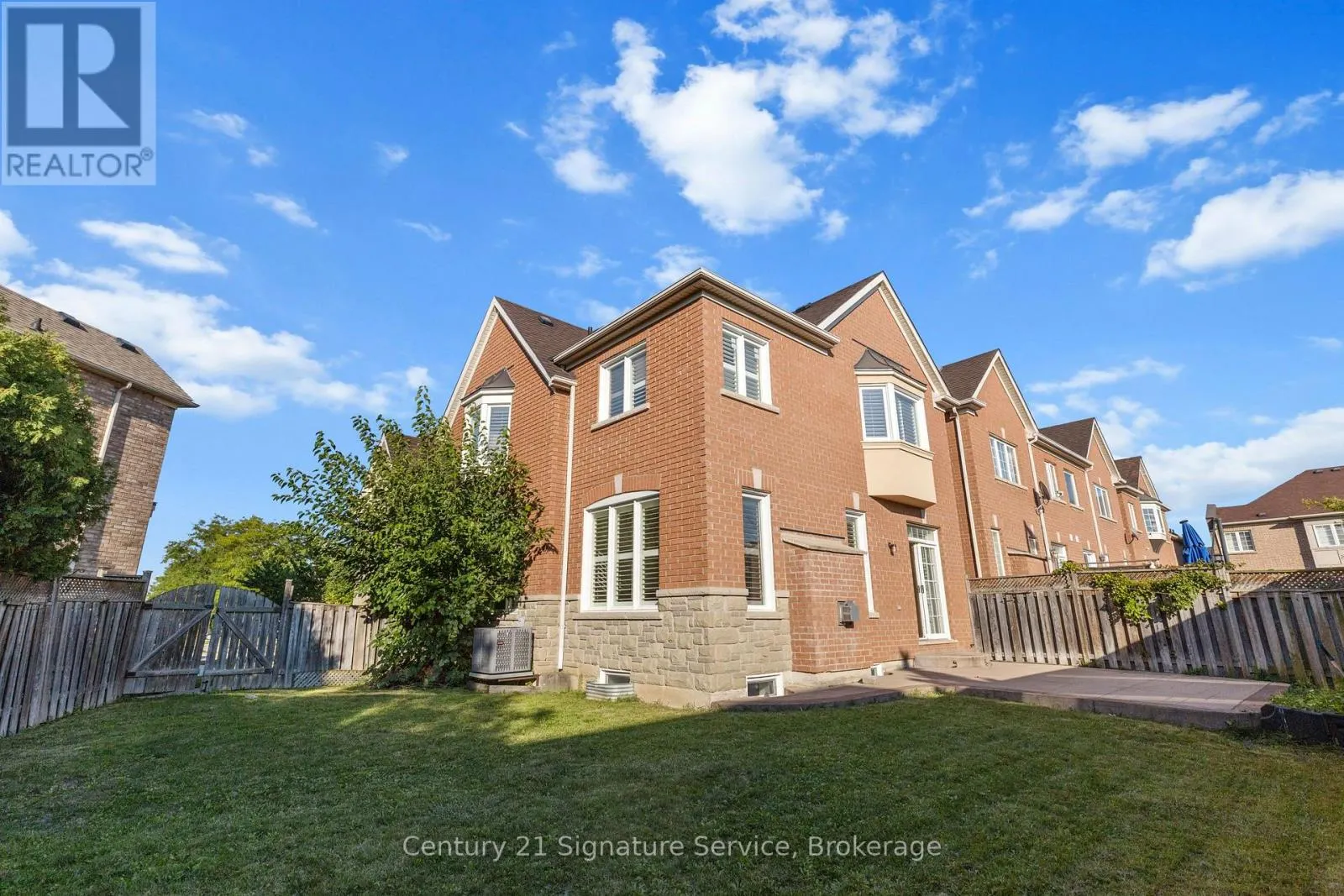 54 MILLHOUSE MEWS