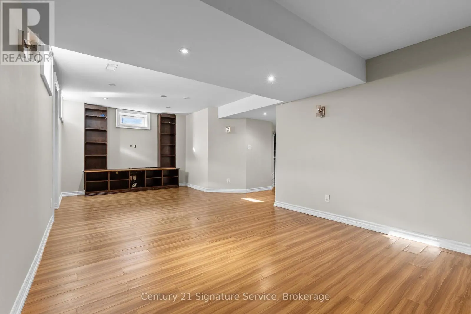 54 MILLHOUSE MEWS