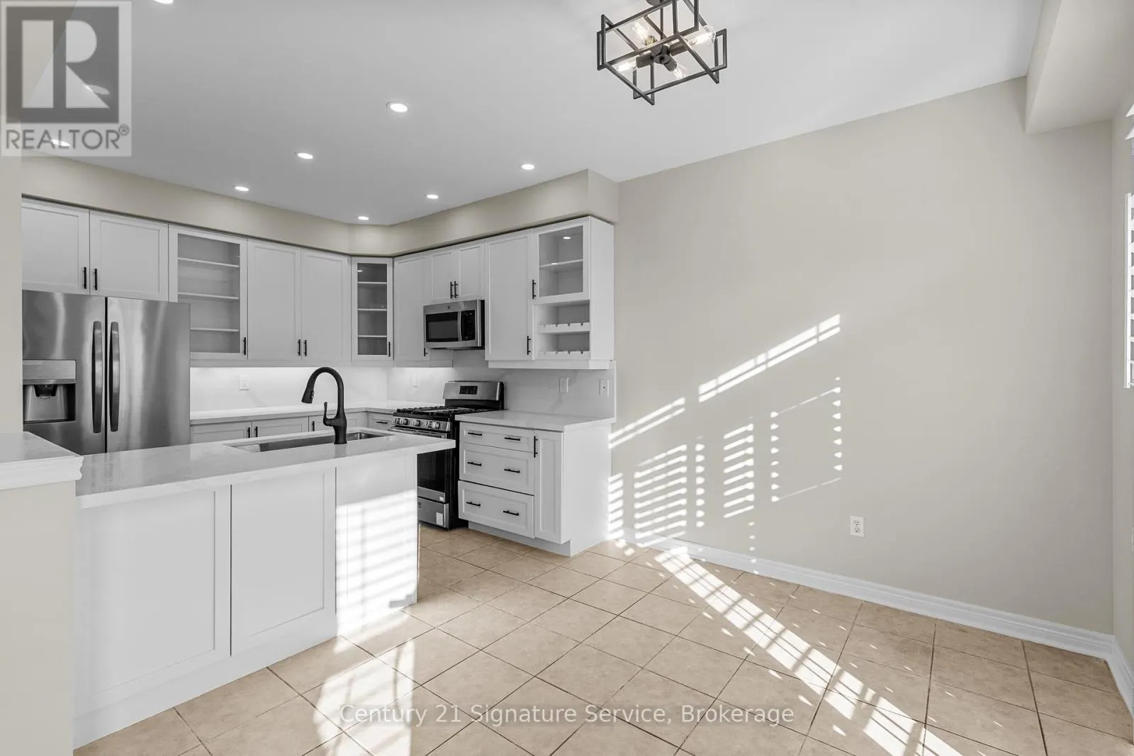 54 MILLHOUSE MEWS