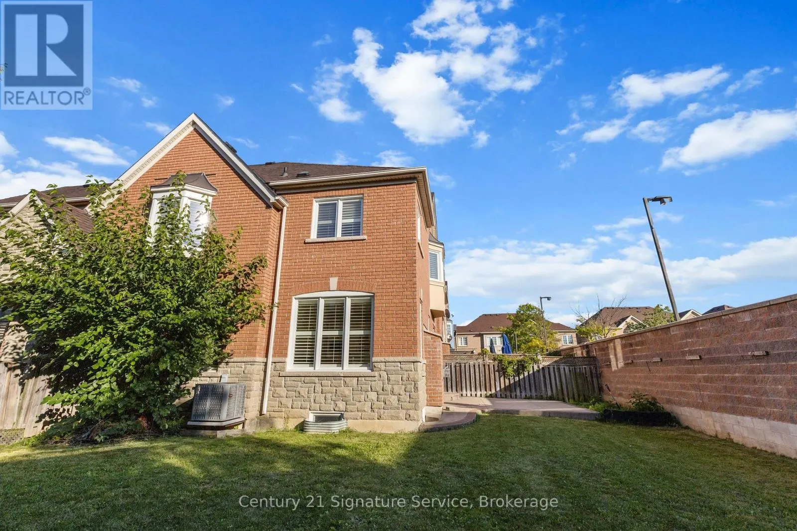 54 MILLHOUSE MEWS