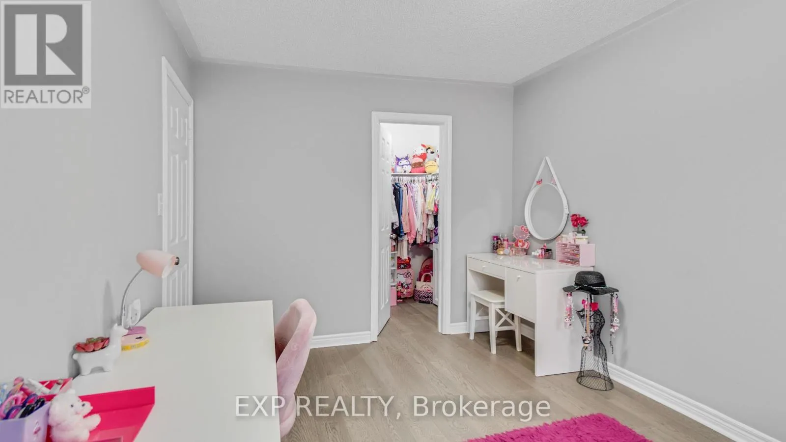 7159 SPYGLASS CRESCENT