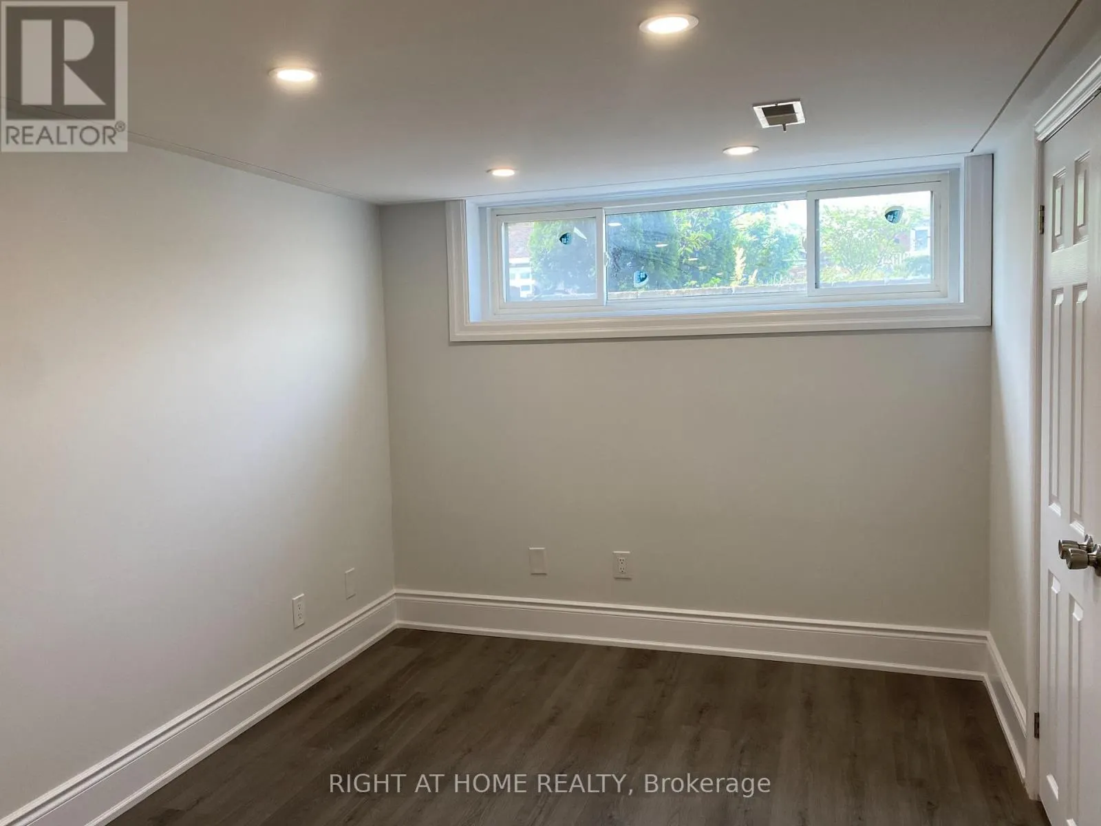 BSMT - 9 SNOWOOD COURT