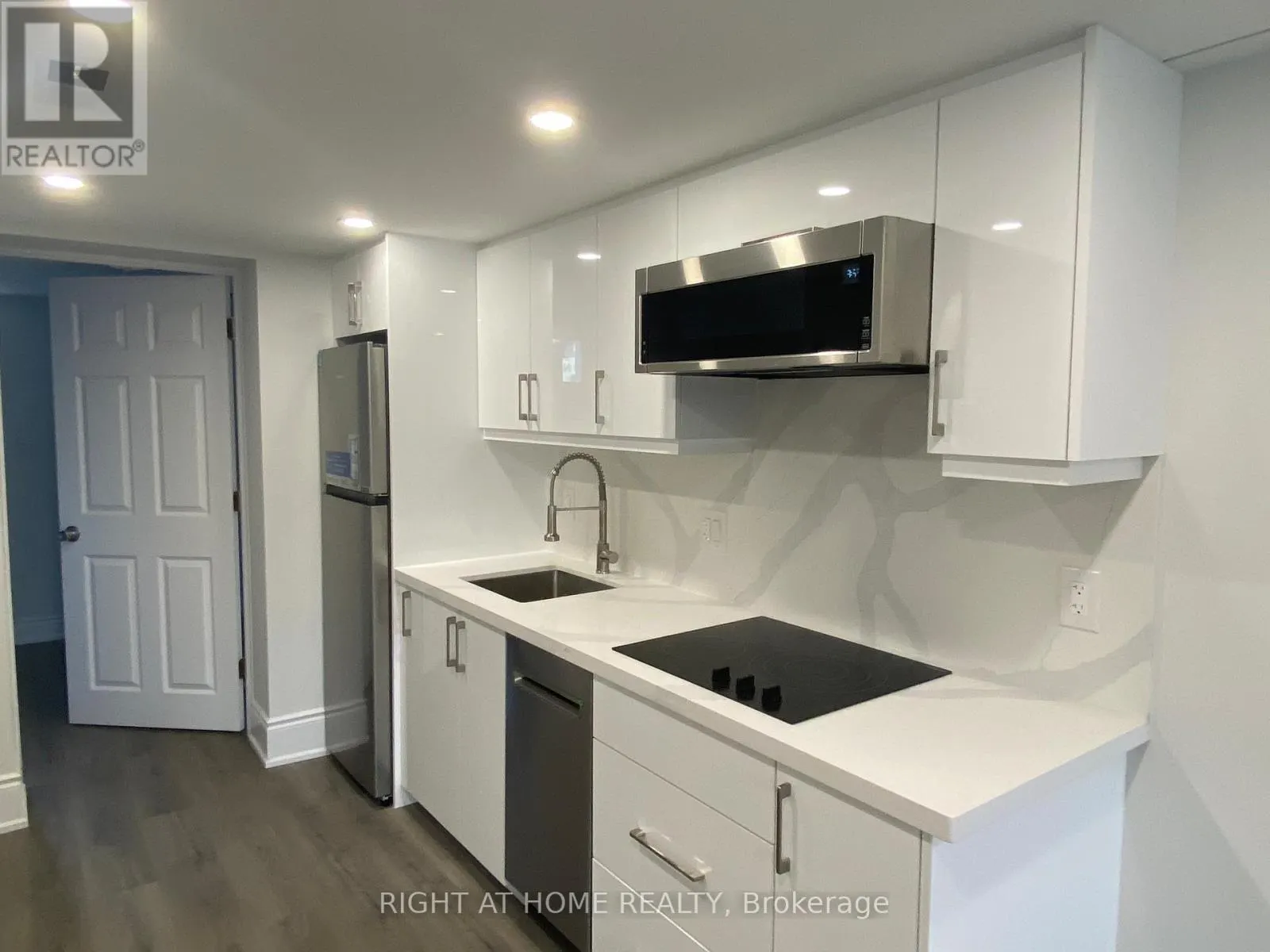 BSMT - 9 SNOWOOD COURT