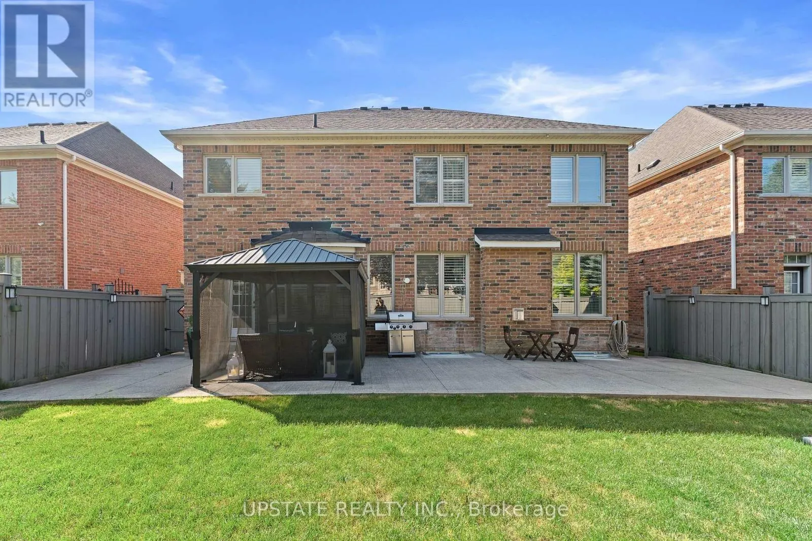 21 LAUDERHILL ROAD