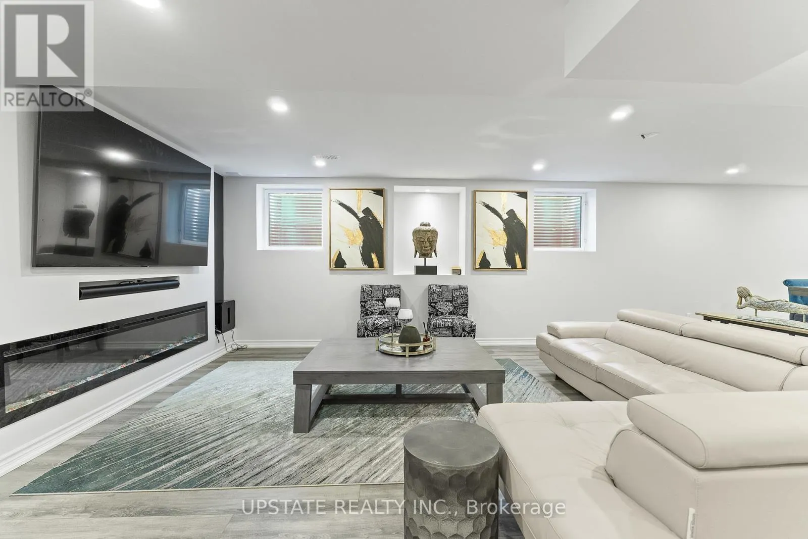 21 LAUDERHILL ROAD