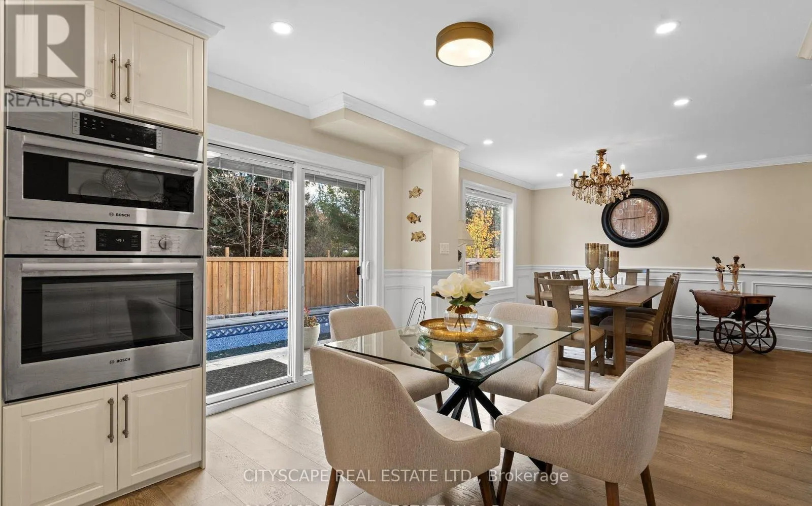 1270 SAGINAW CRESCENT