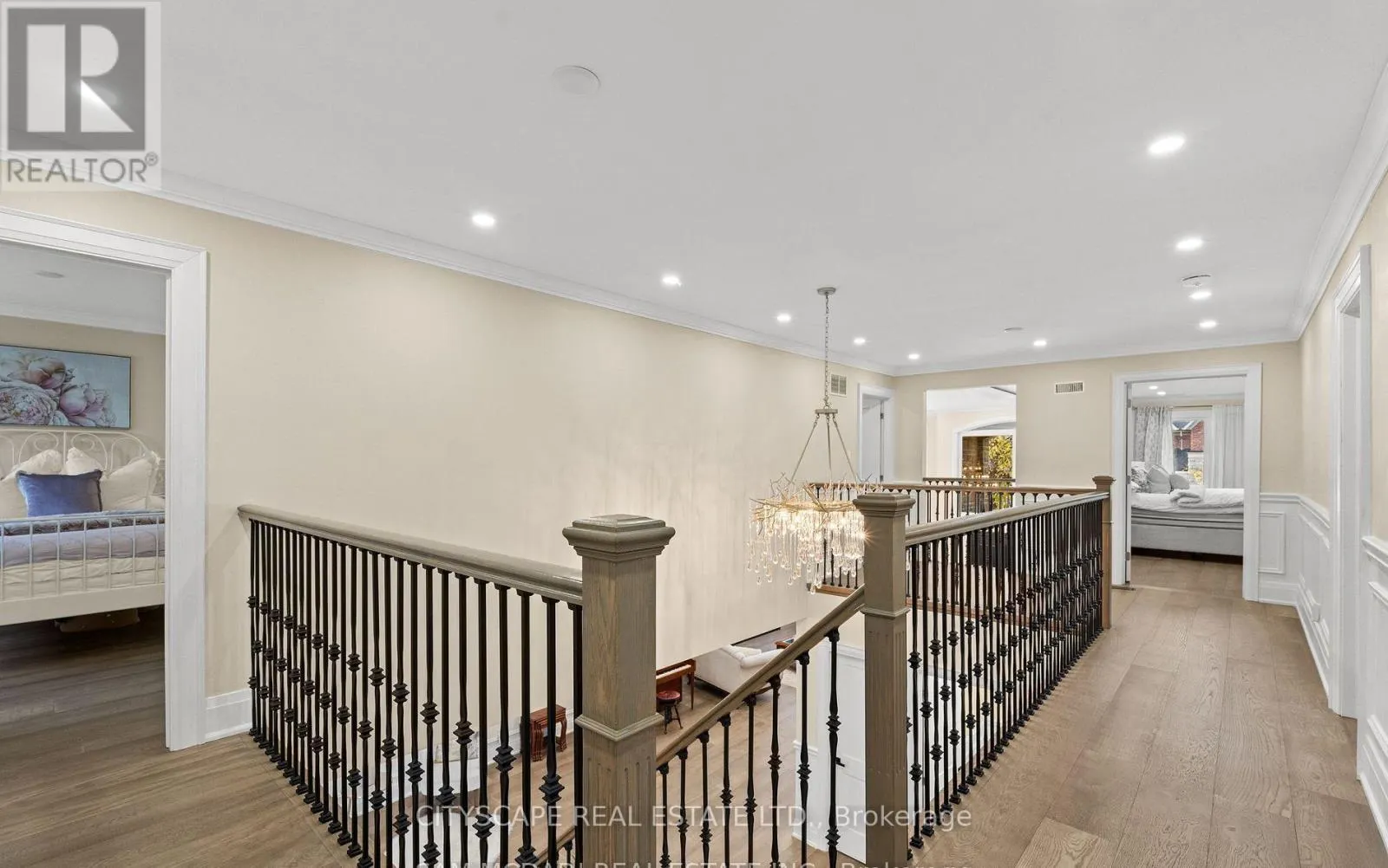1270 SAGINAW CRESCENT