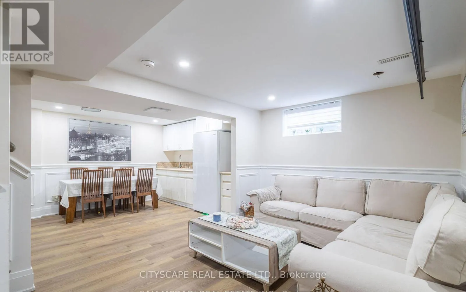 1270 SAGINAW CRESCENT
