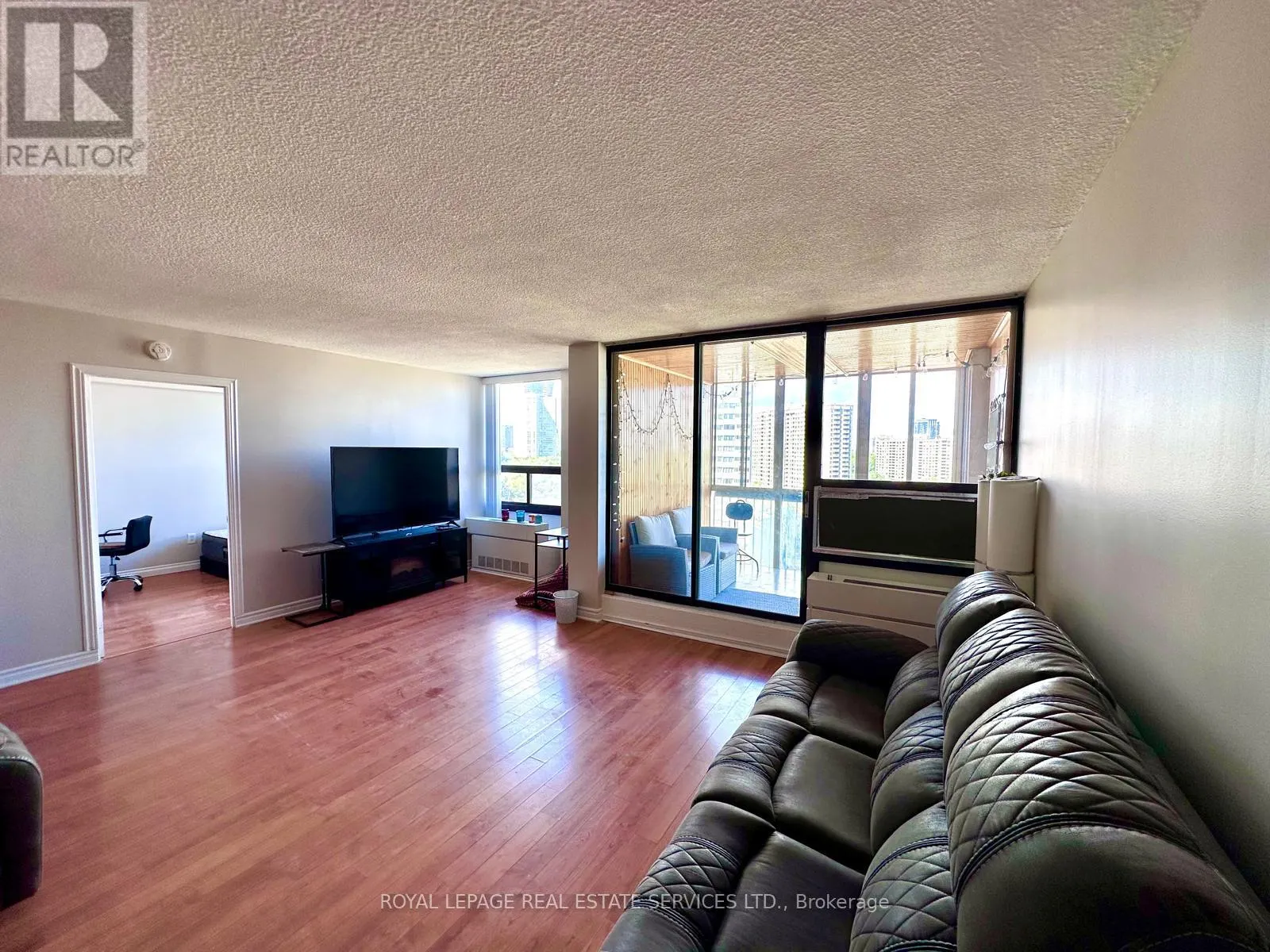 1410 - 20 MISSISSAUGA VALLEY BOULEVARD NW