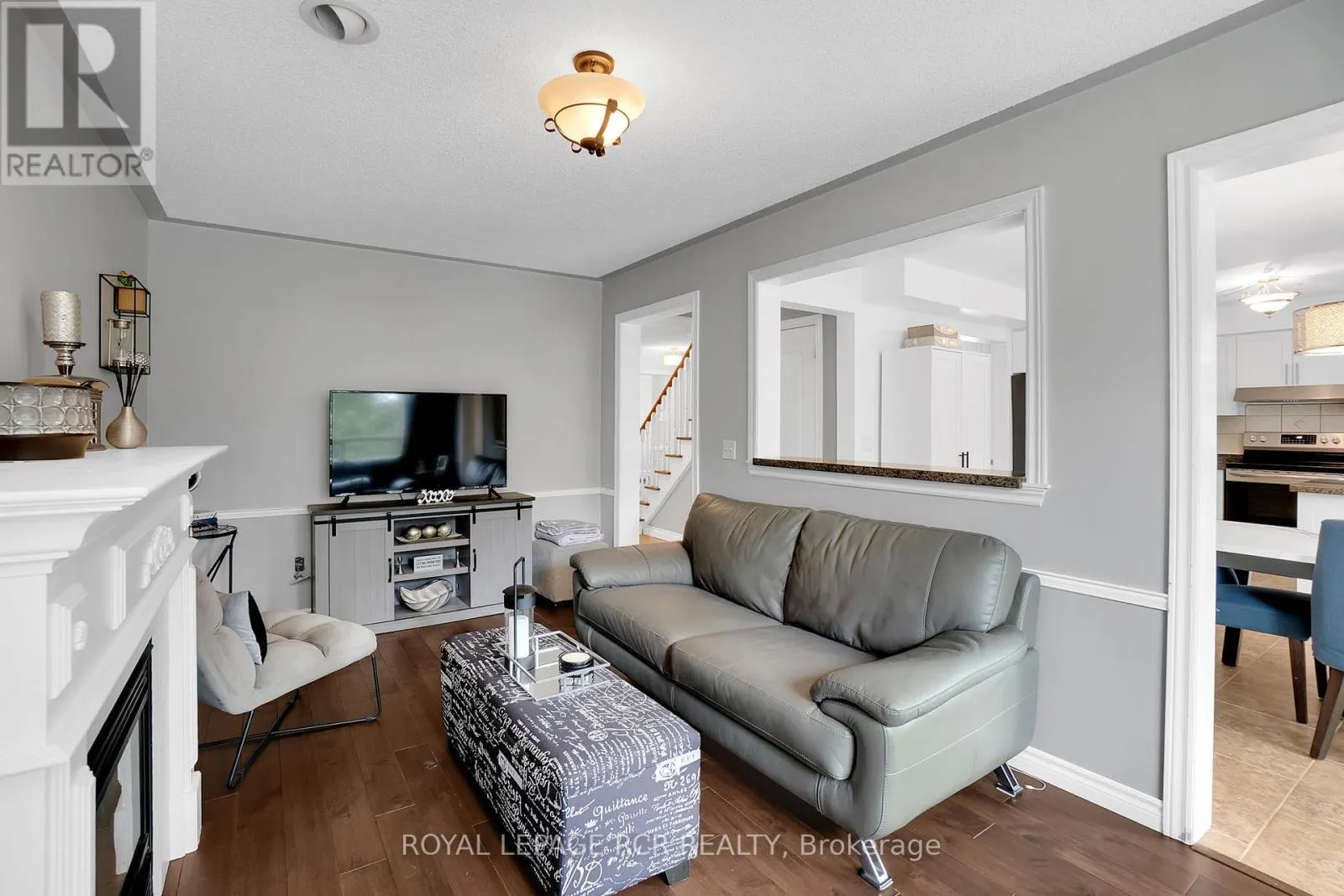 20 MARNET COURT