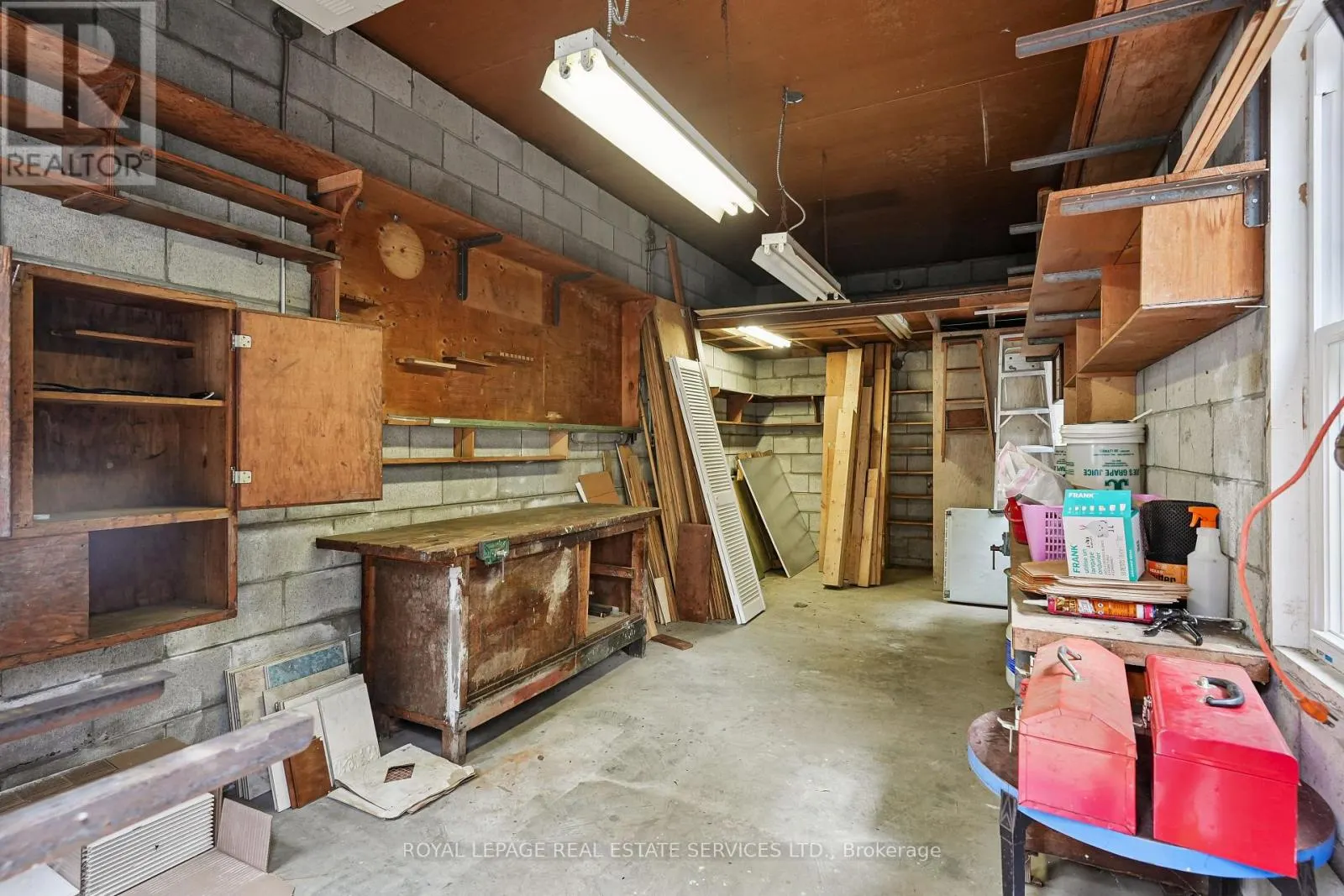 29 GREENLAW AVENUE