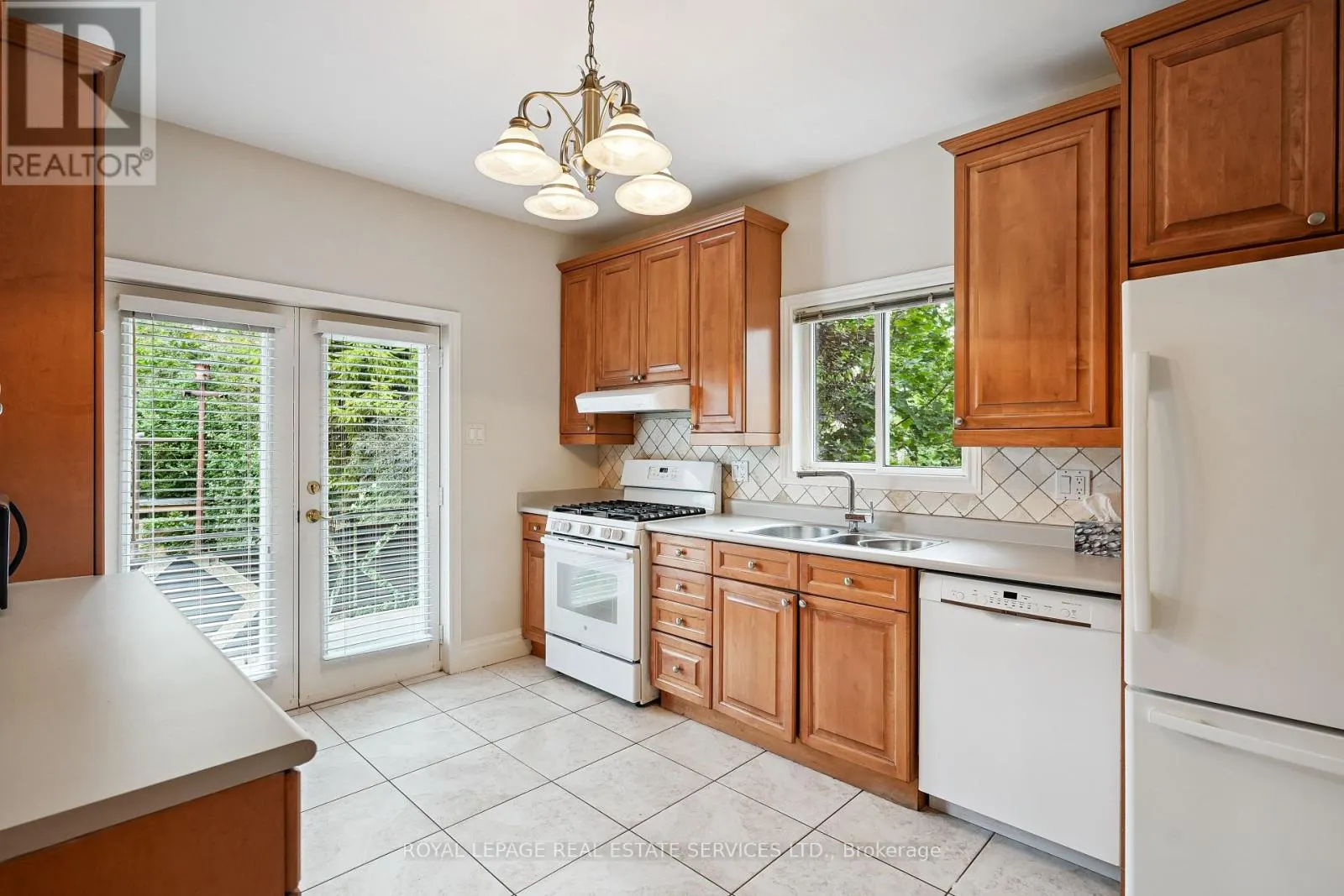 29 GREENLAW AVENUE