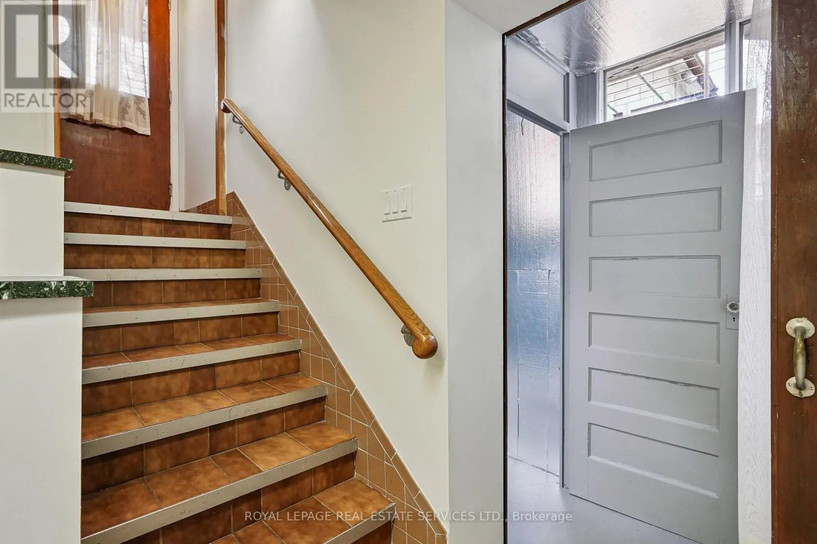 29 GREENLAW AVENUE