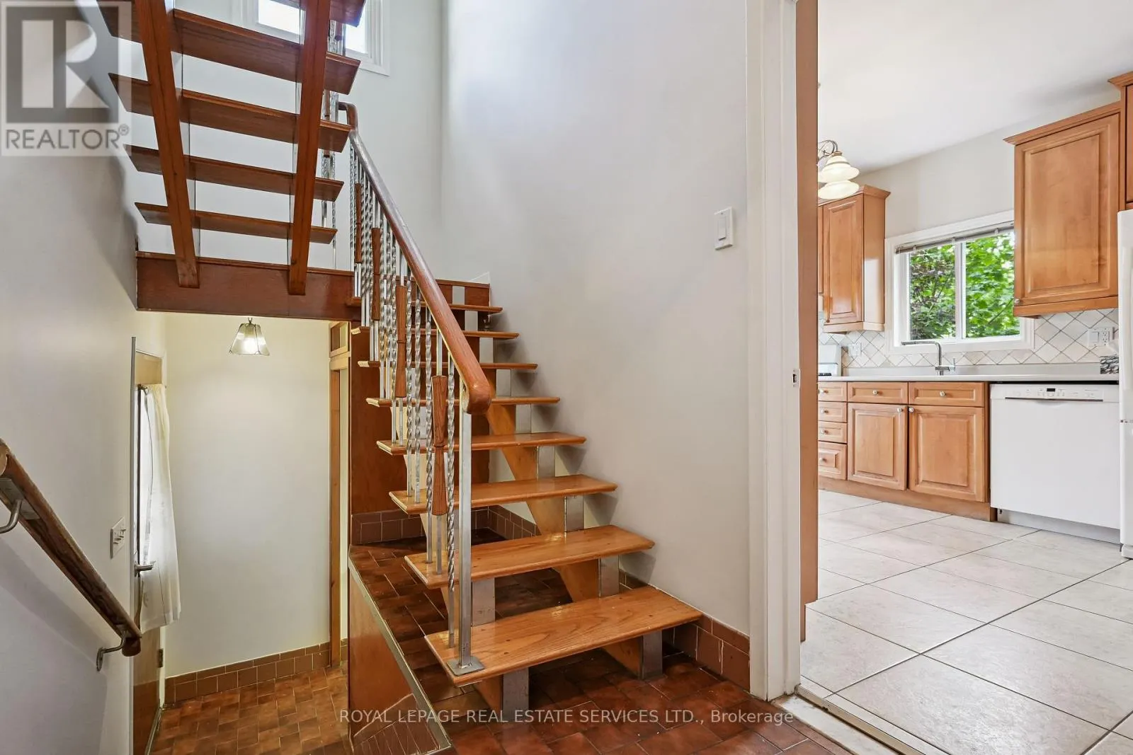 29 GREENLAW AVENUE