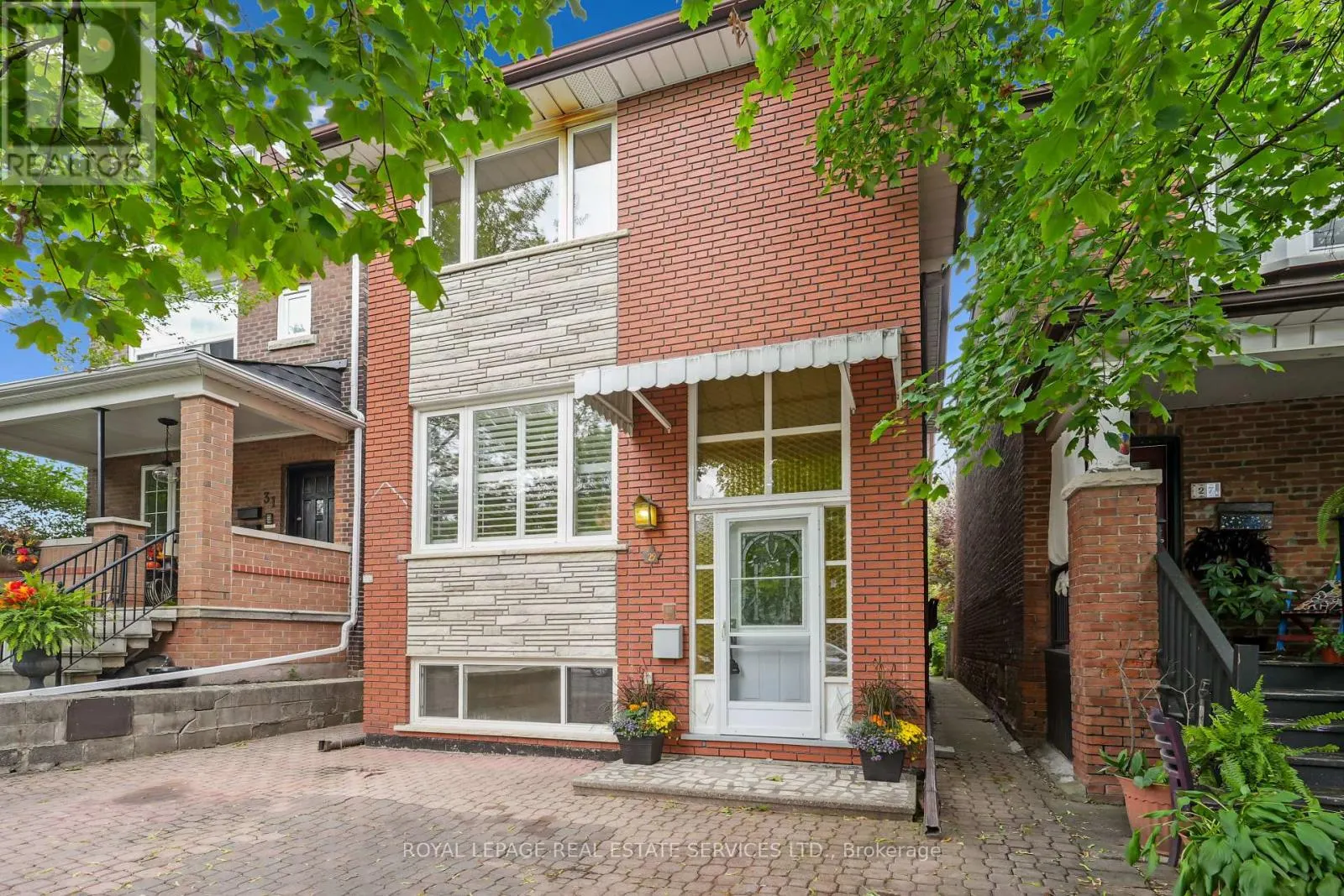 29 GREENLAW AVENUE