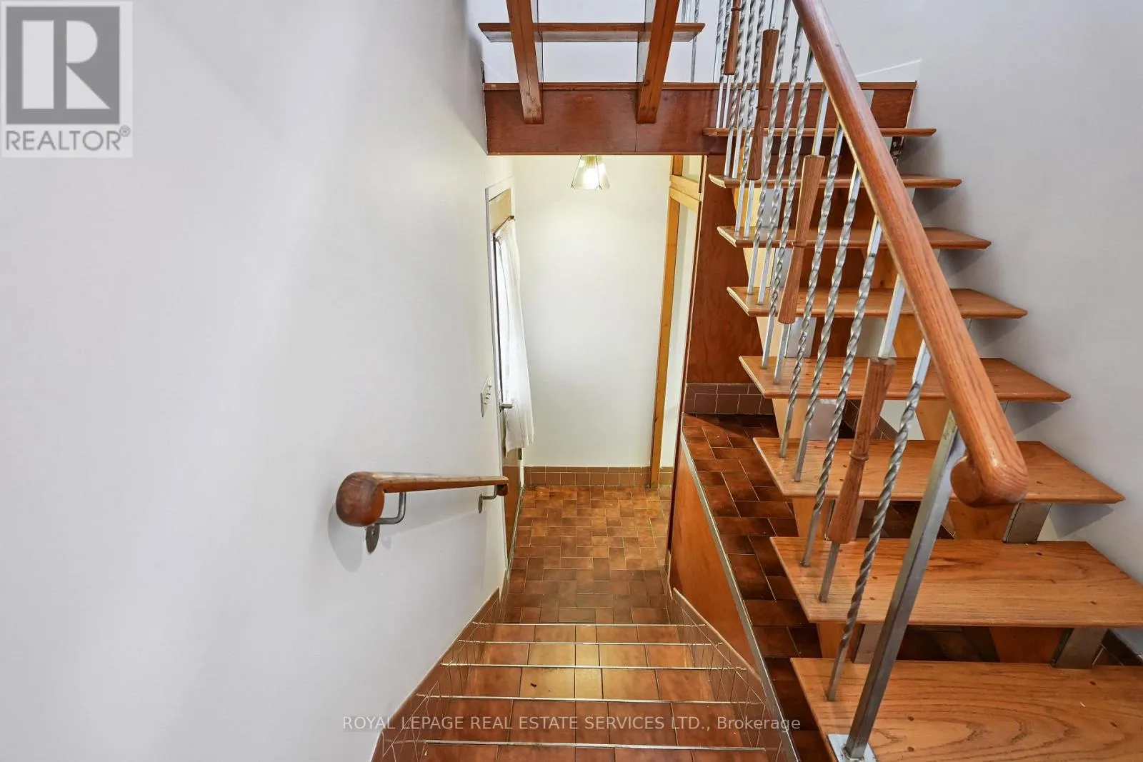 29 GREENLAW AVENUE