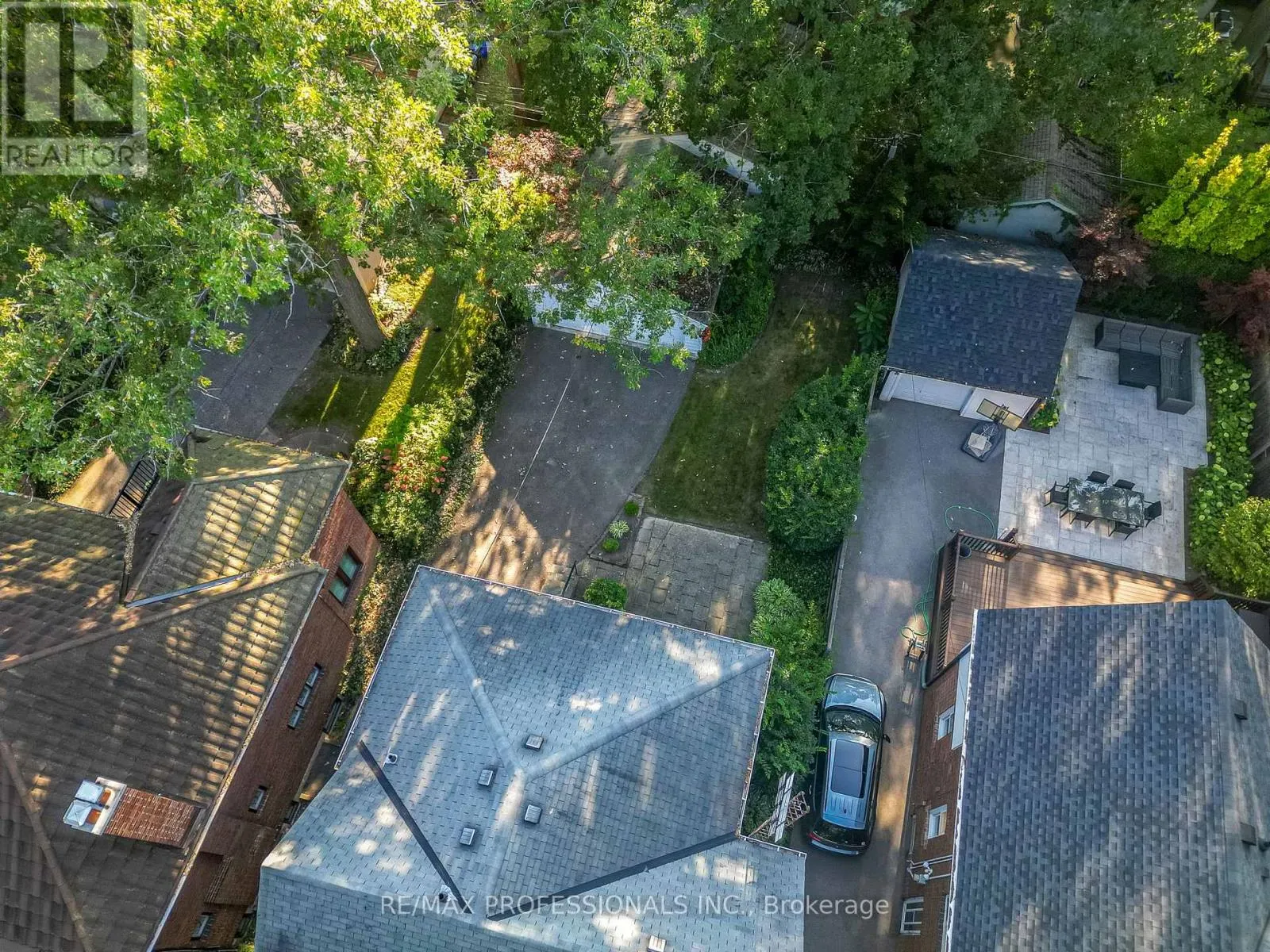 6 PRINCETON ROAD