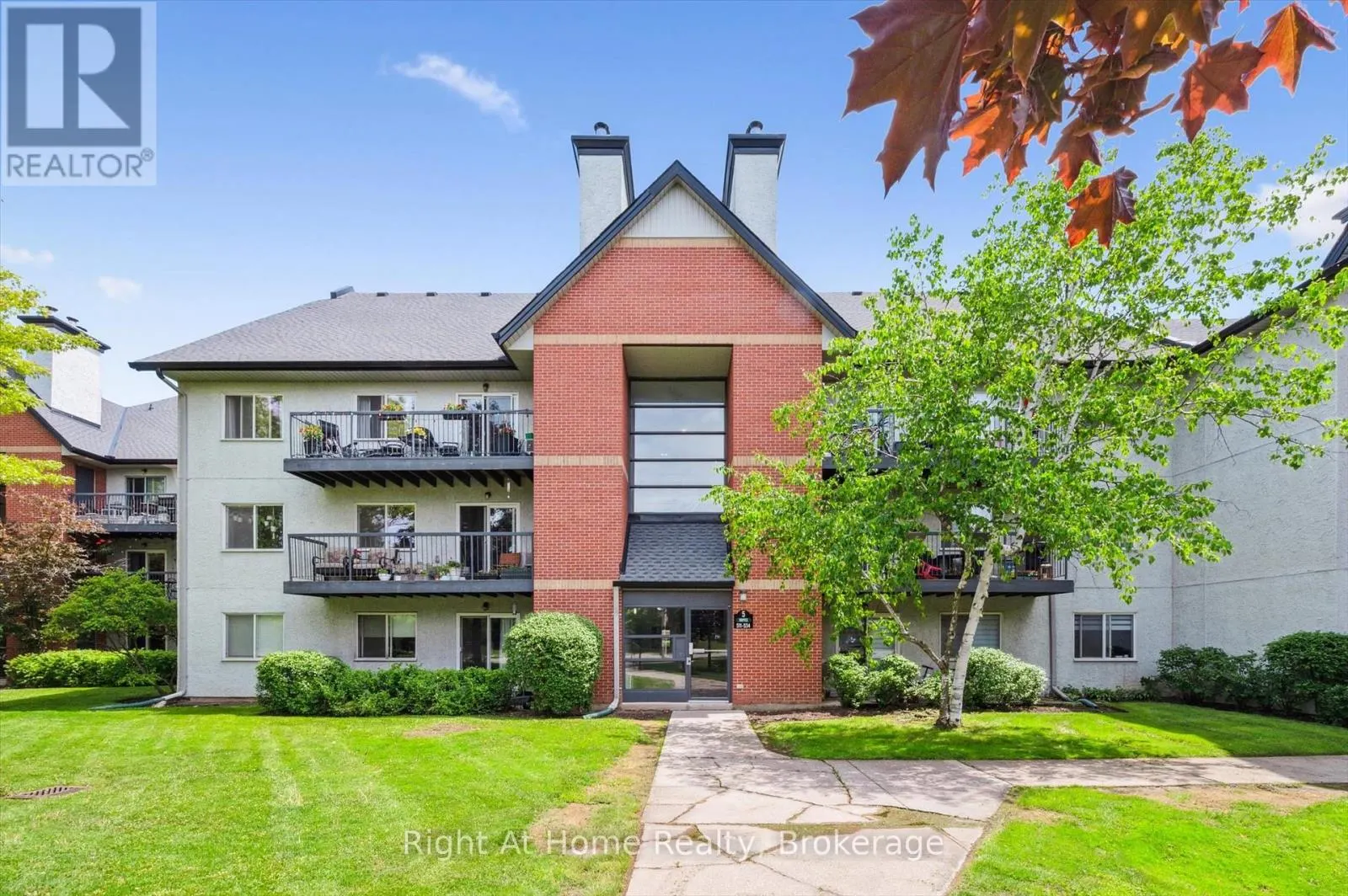 534 - 1450 GLEN ABBEY GATE, #534