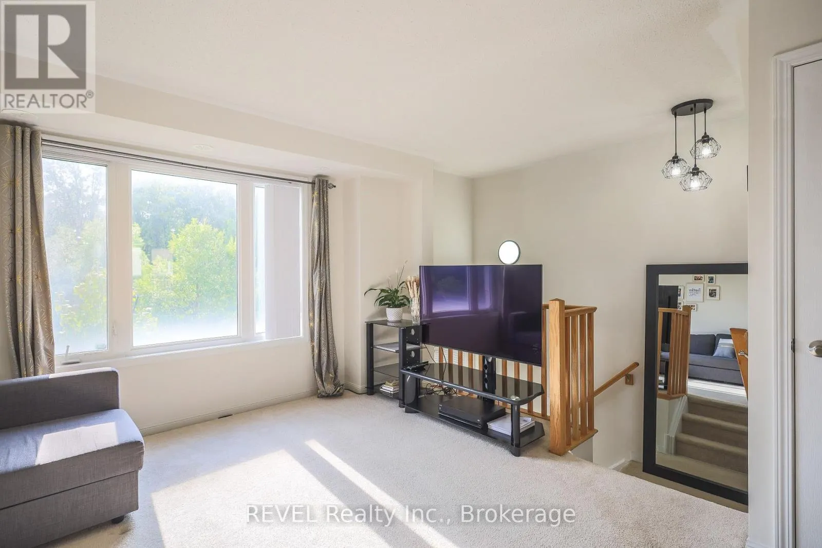 87 - 1 BECKENROSE COURT, #87