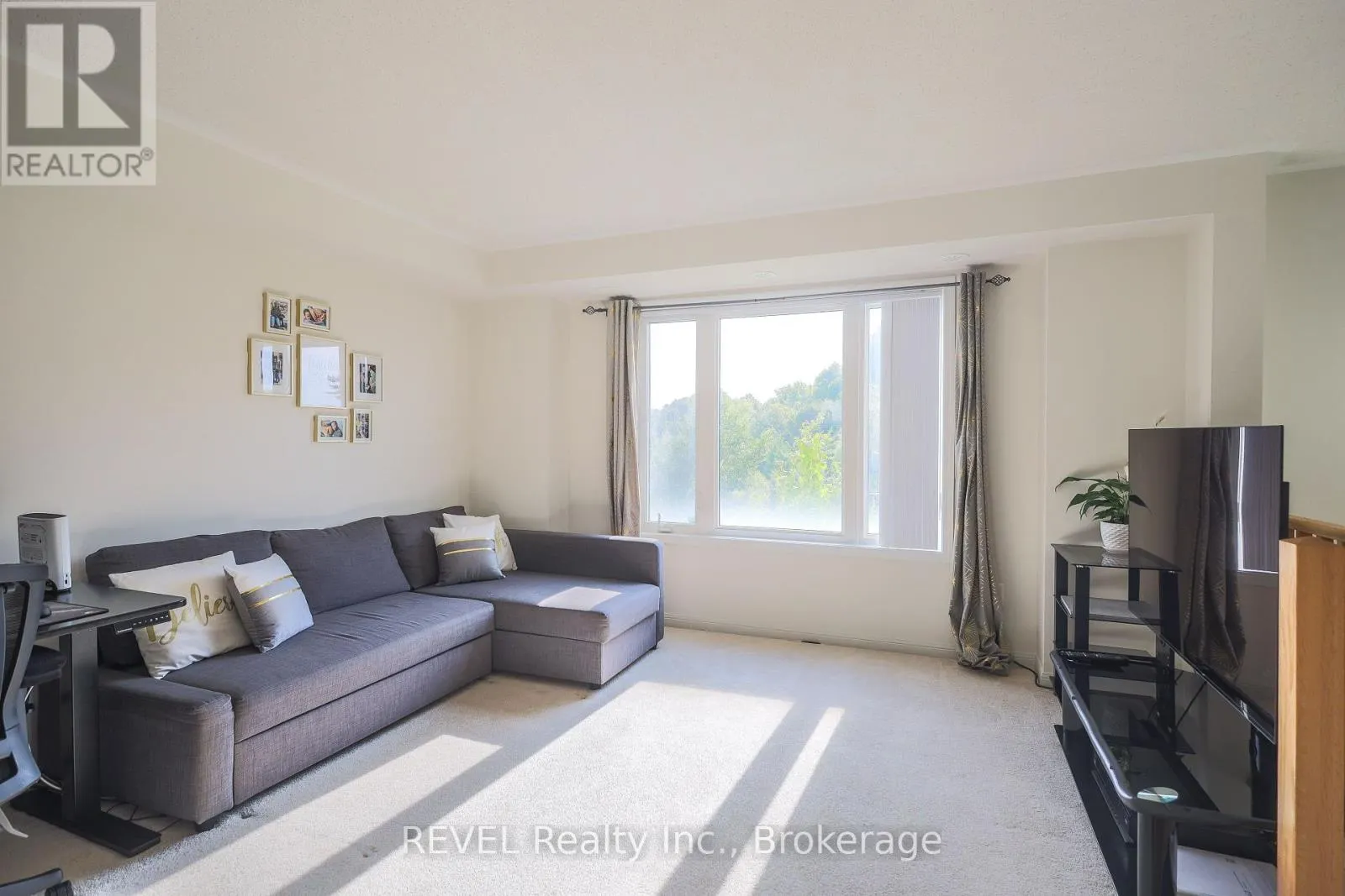 87 - 1 BECKENROSE COURT, #87