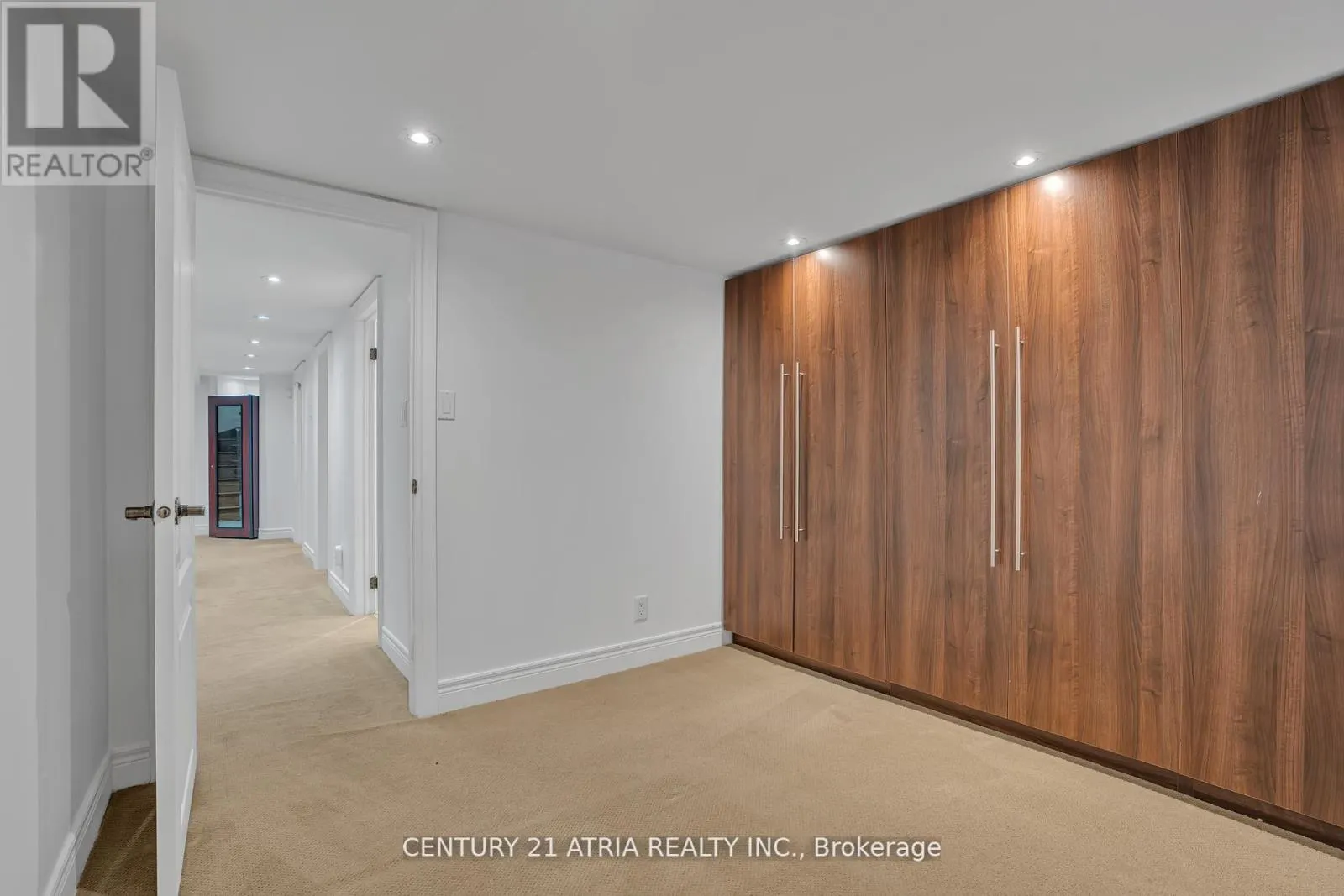 13 SUNNYDALE DRIVE S