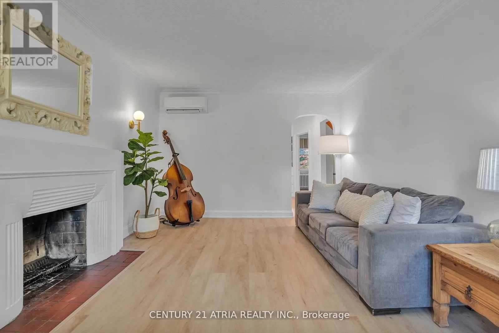 13 SUNNYDALE DRIVE S
