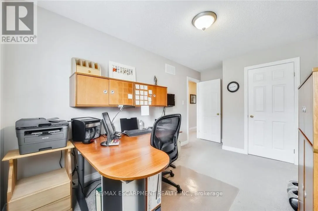 4005 ALEXAN CRESCENT