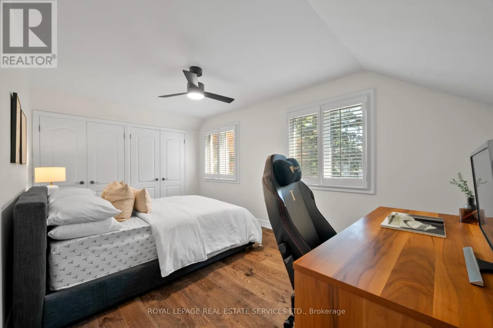 70 CHESTNUT HILLS PARKWAY