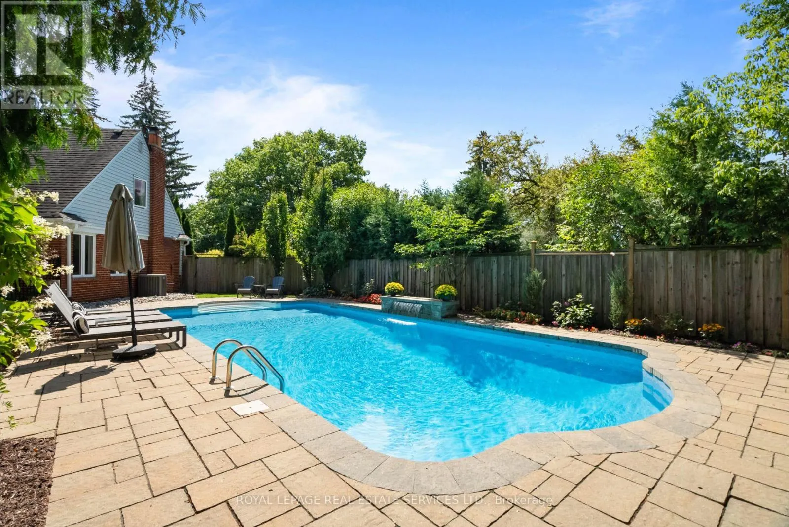 70 CHESTNUT HILLS PARKWAY