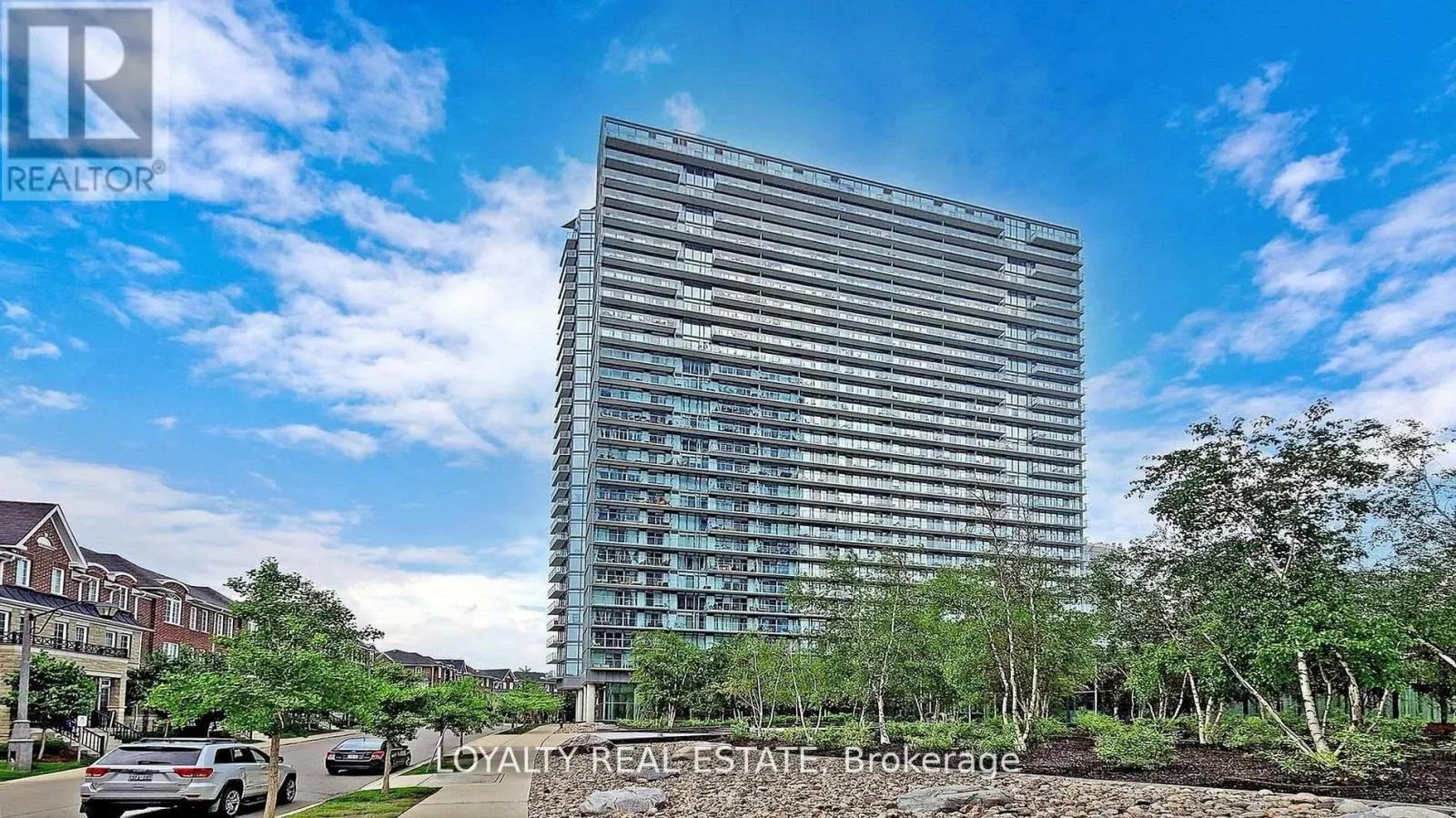 1810 - 103 THE QUEENSWAY W
