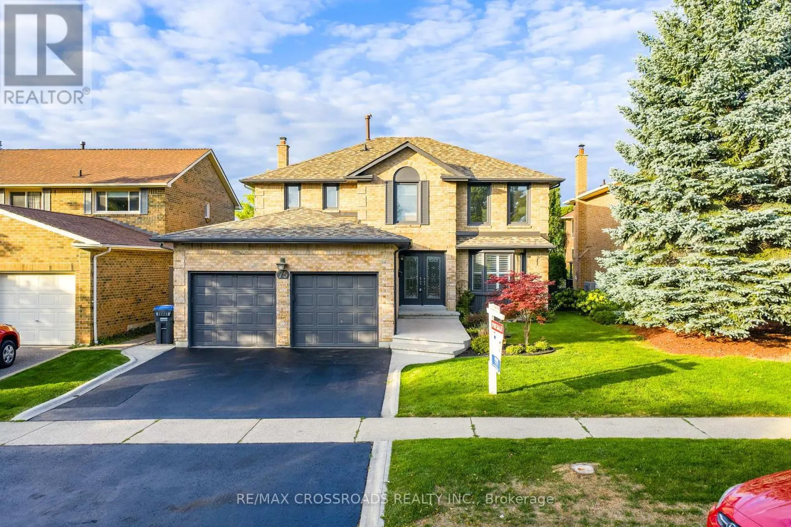 75 BARR CRESCENT