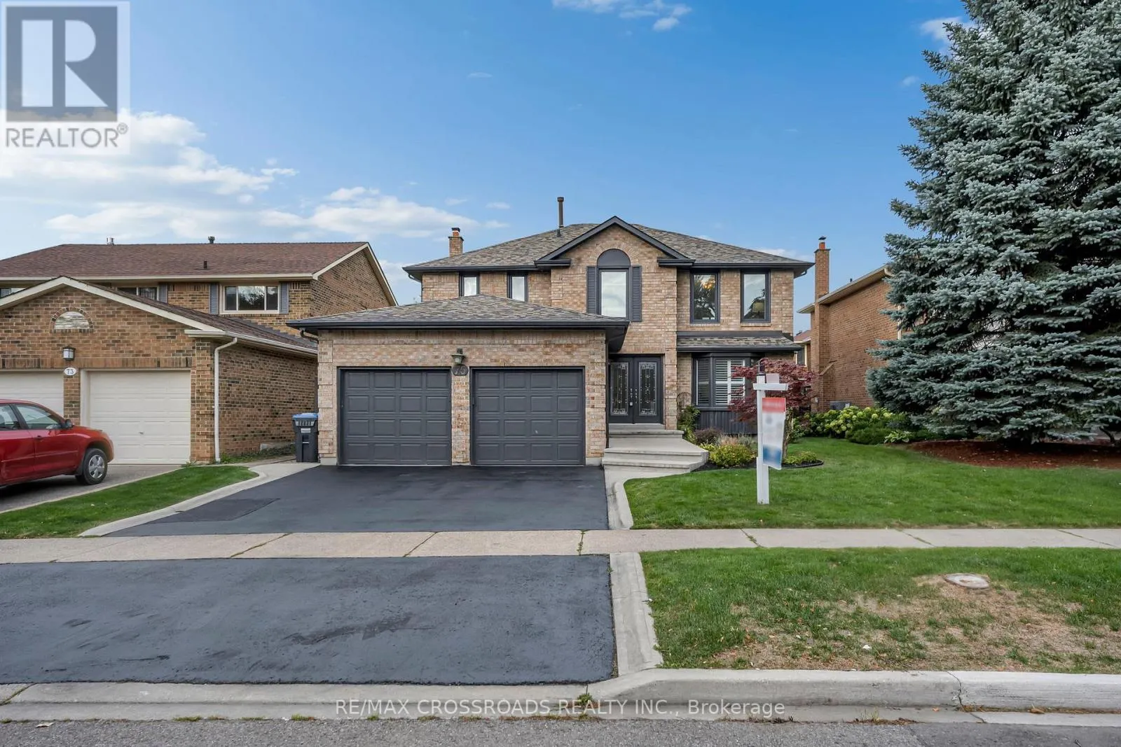 75 BARR CRESCENT