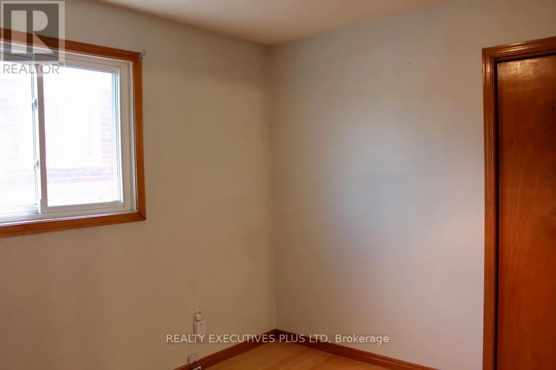 1122 HIGHGATE PLACE