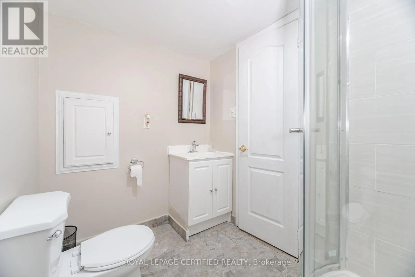 542 LANA TERRACE