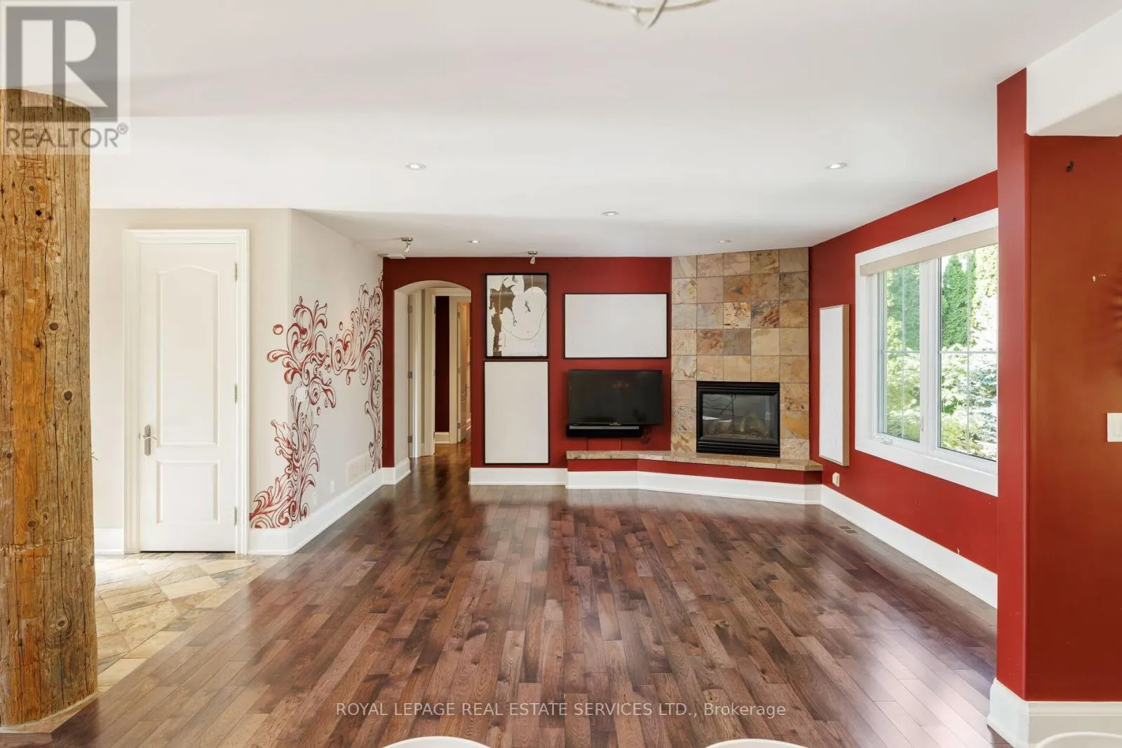 2448 BRIDGE ROAD