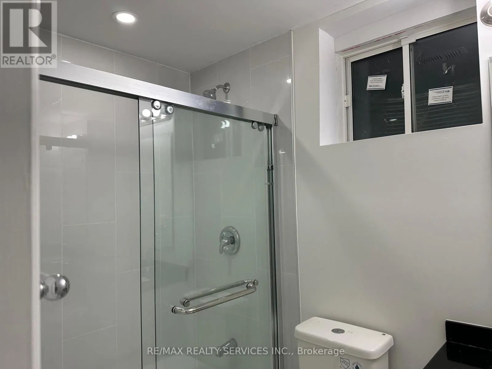 BASEMENT - 27 ROULETTE CRESCENT
