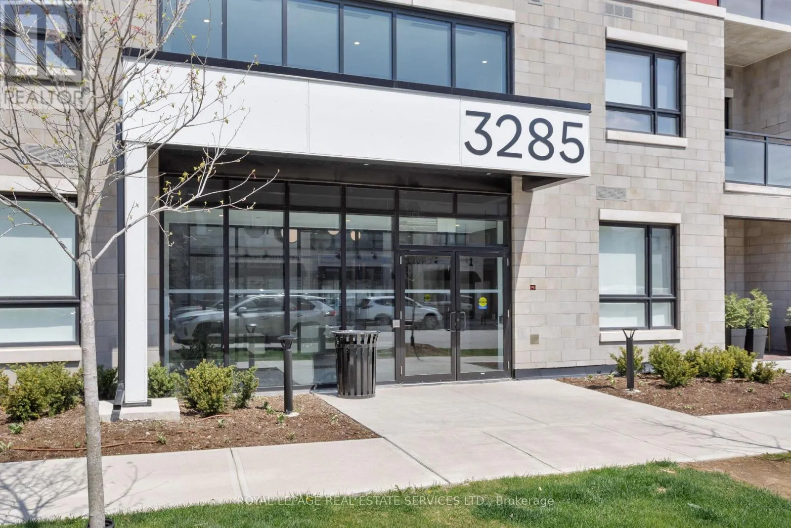 503 - 3285 CARDING MILL TRAIL