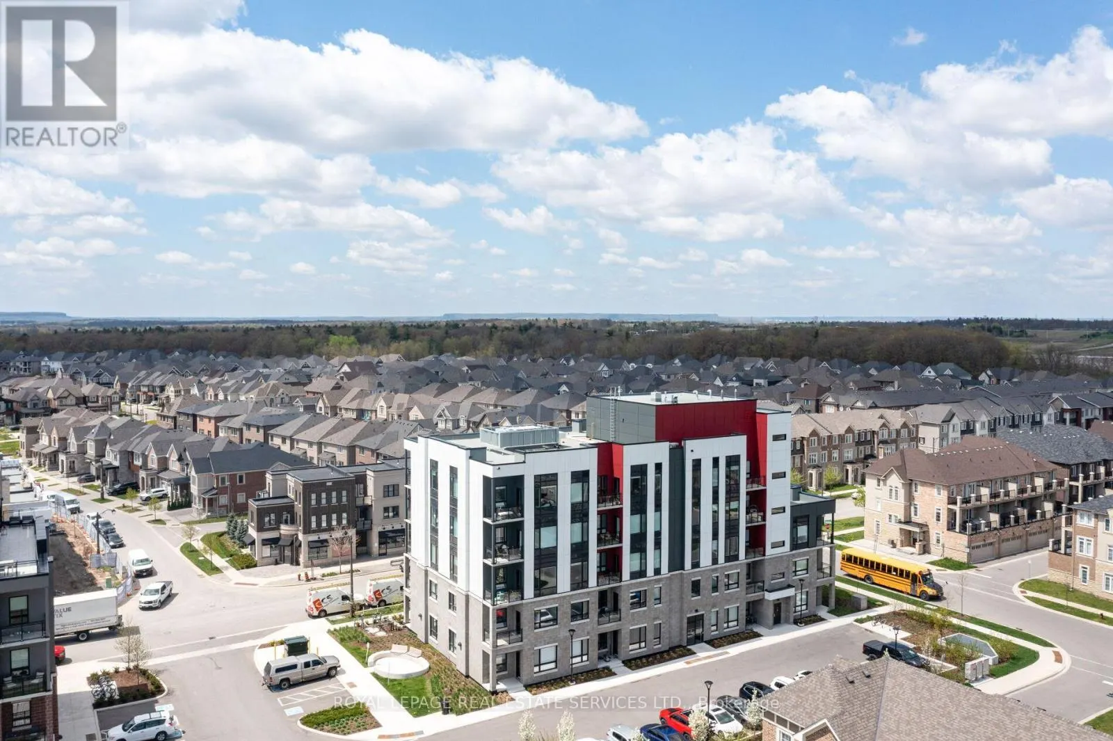 503 - 3285 CARDING MILL TRAIL